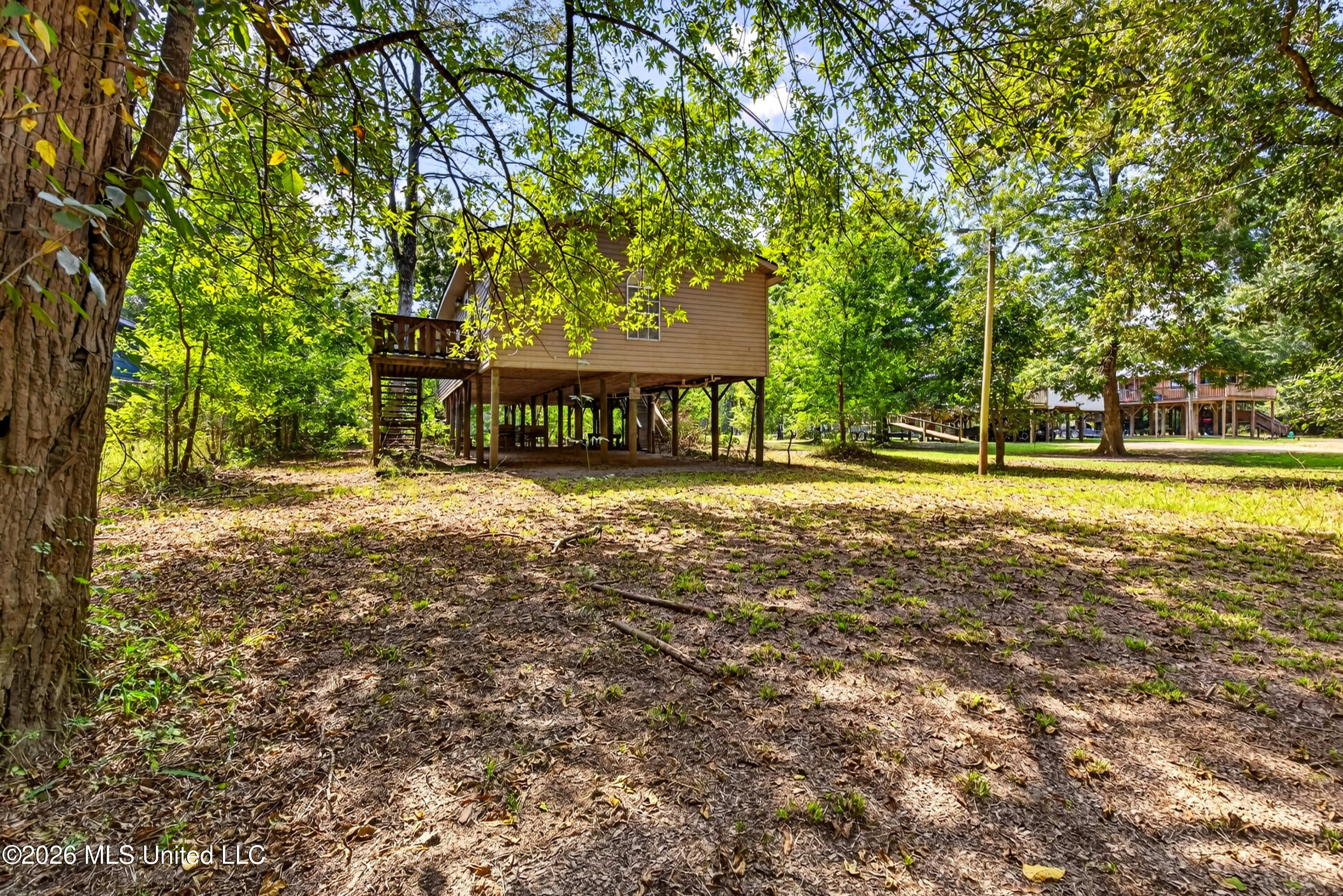1713 Deer Lane Property Photo 2