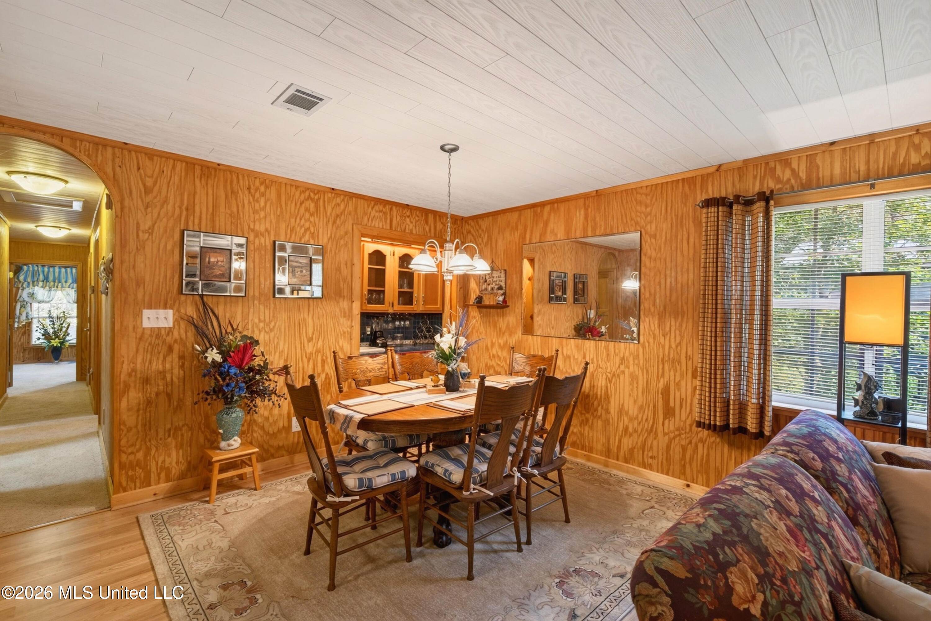 1713 Deer Lane Property Photo 12
