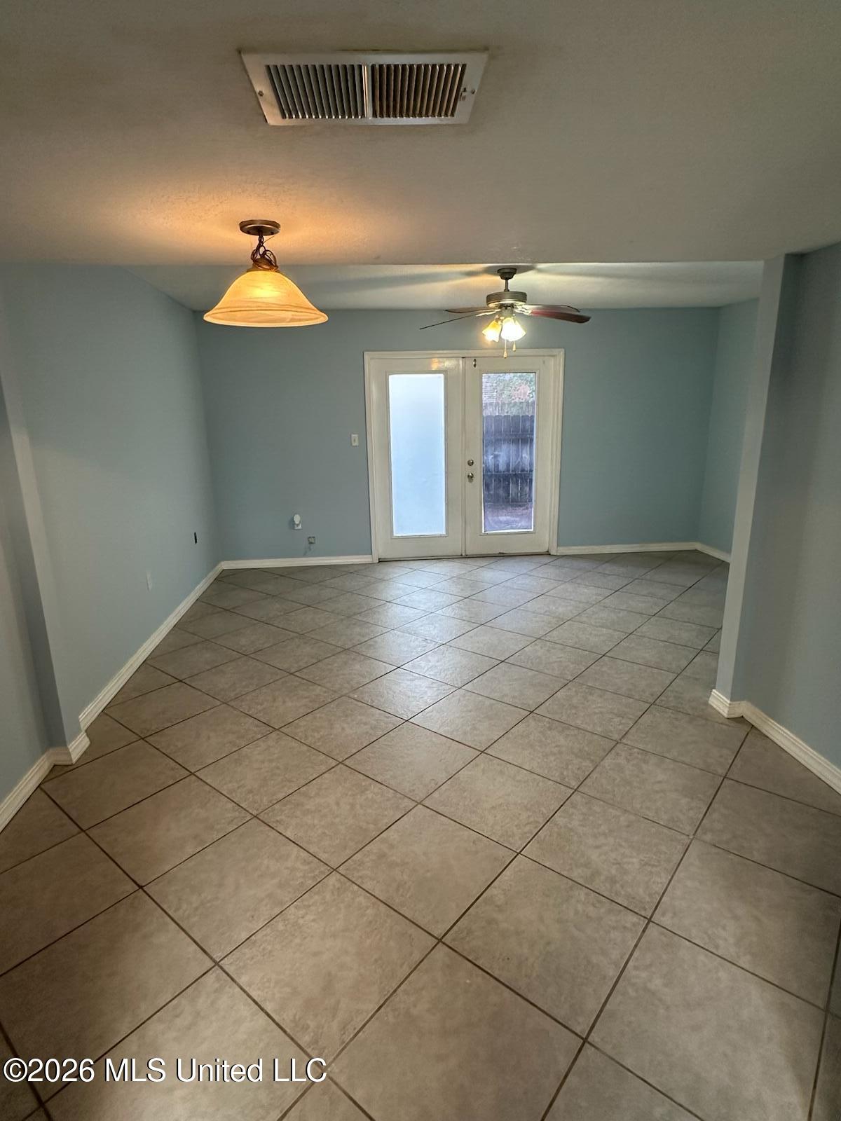 1625 Martin Bluff Road Property Photo 6