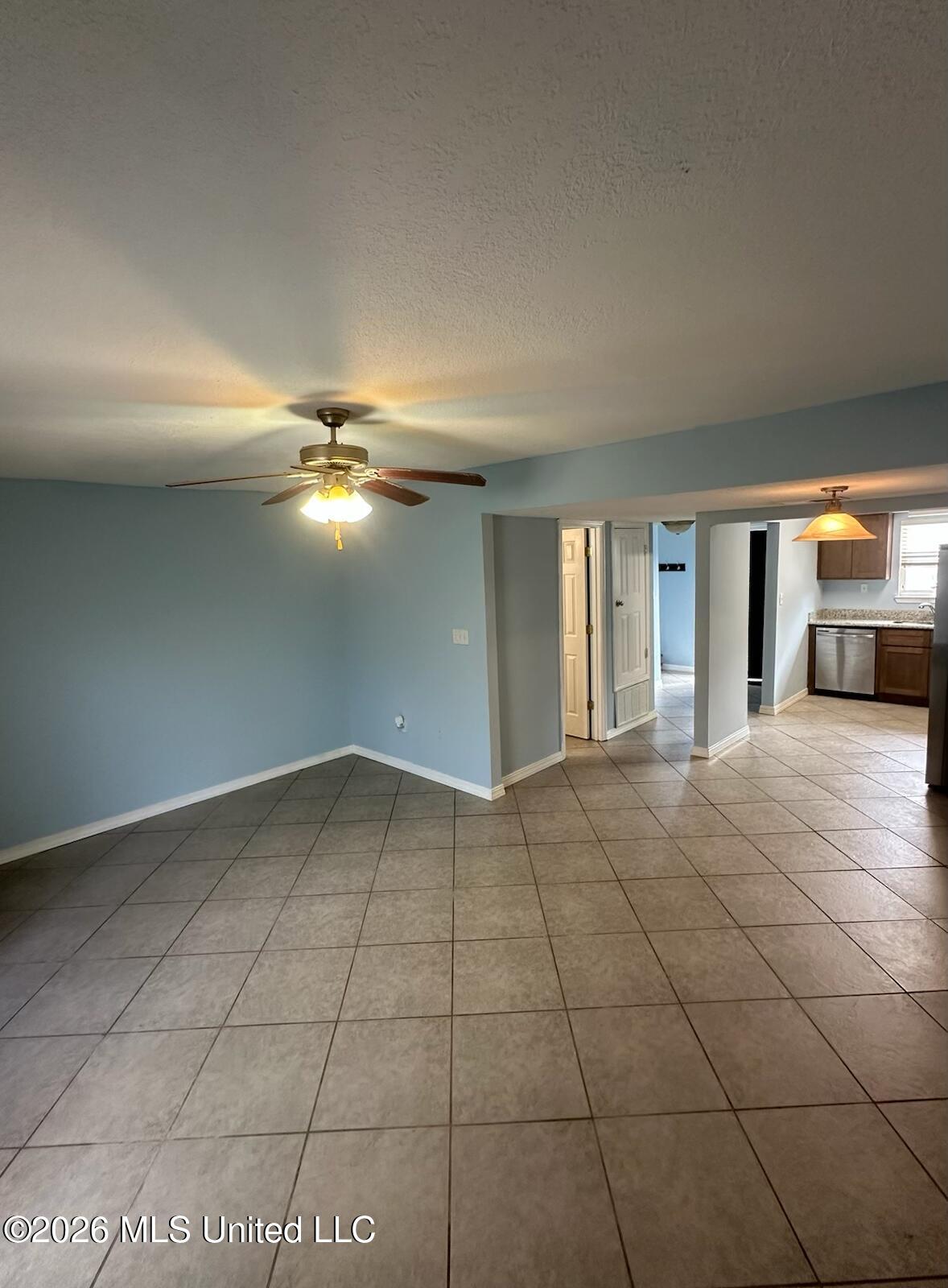 1625 Martin Bluff Road Property Photo 7
