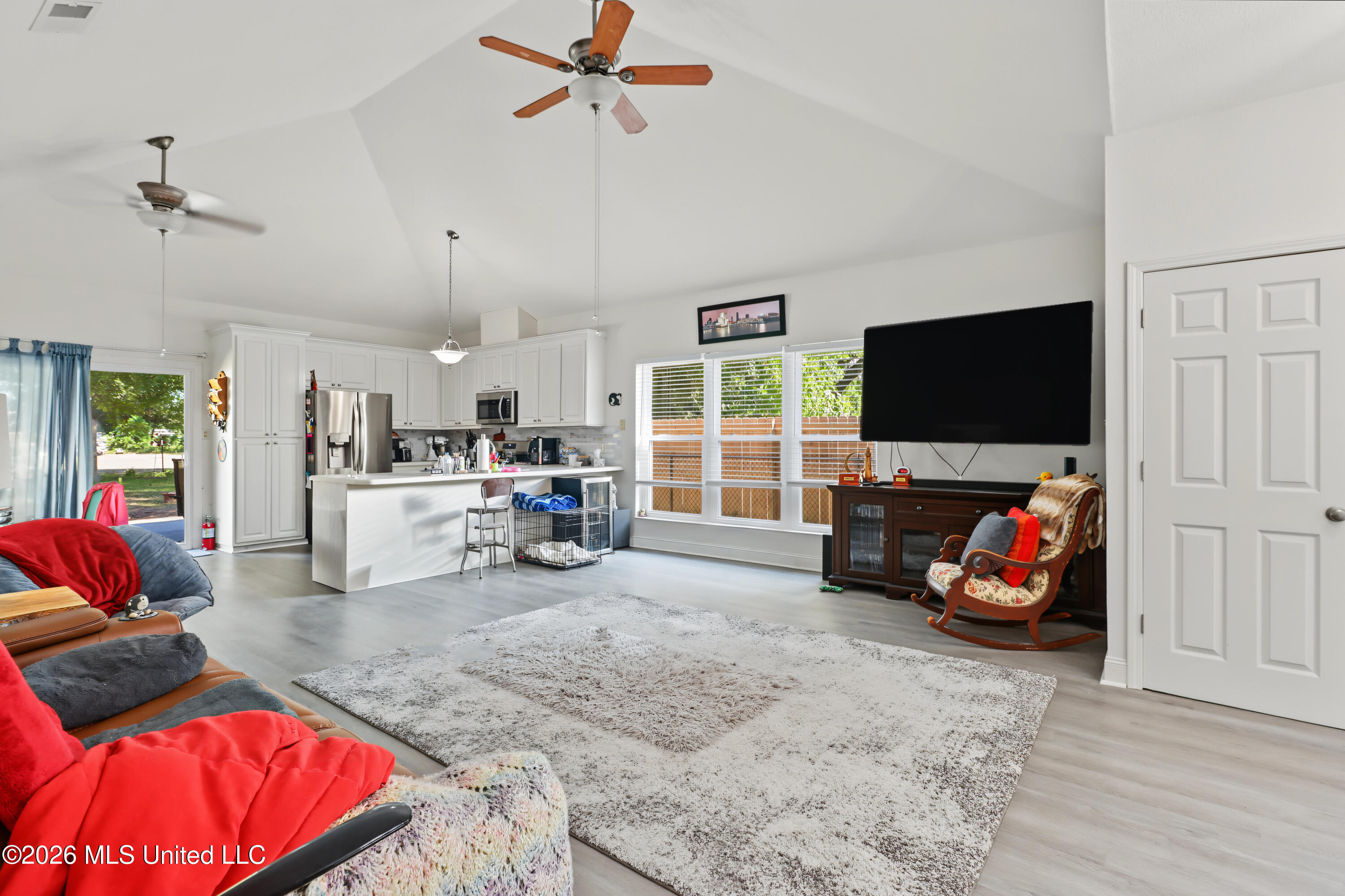 638 Oakleigh Avenue Property Photo 4