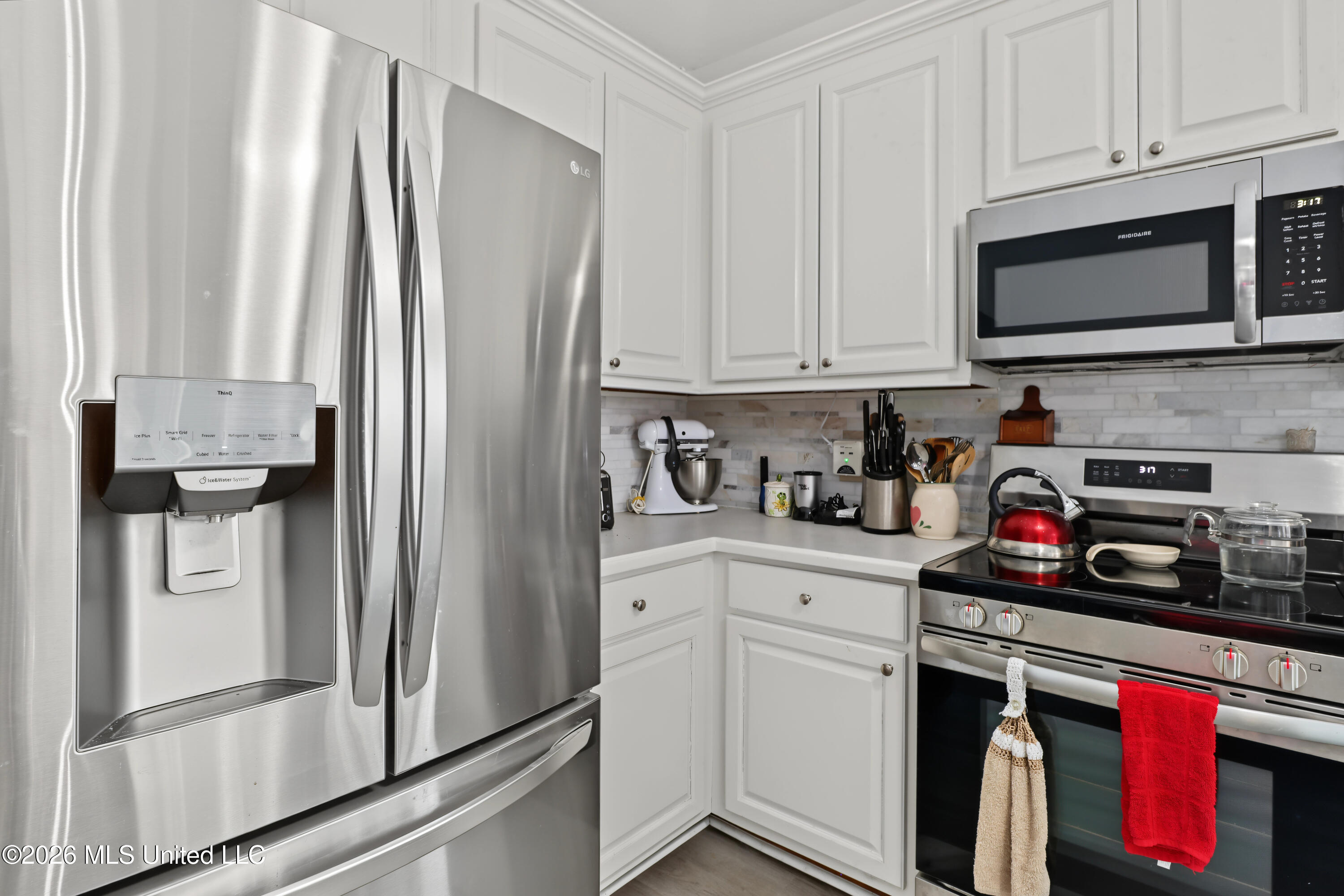 638 Oakleigh Avenue Property Photo 7