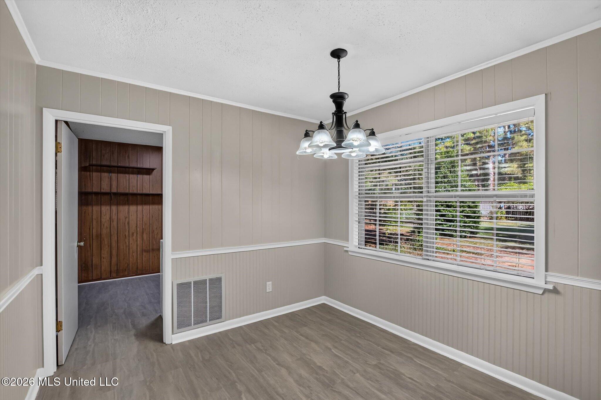 147 Somerset Drive Property Photo 21