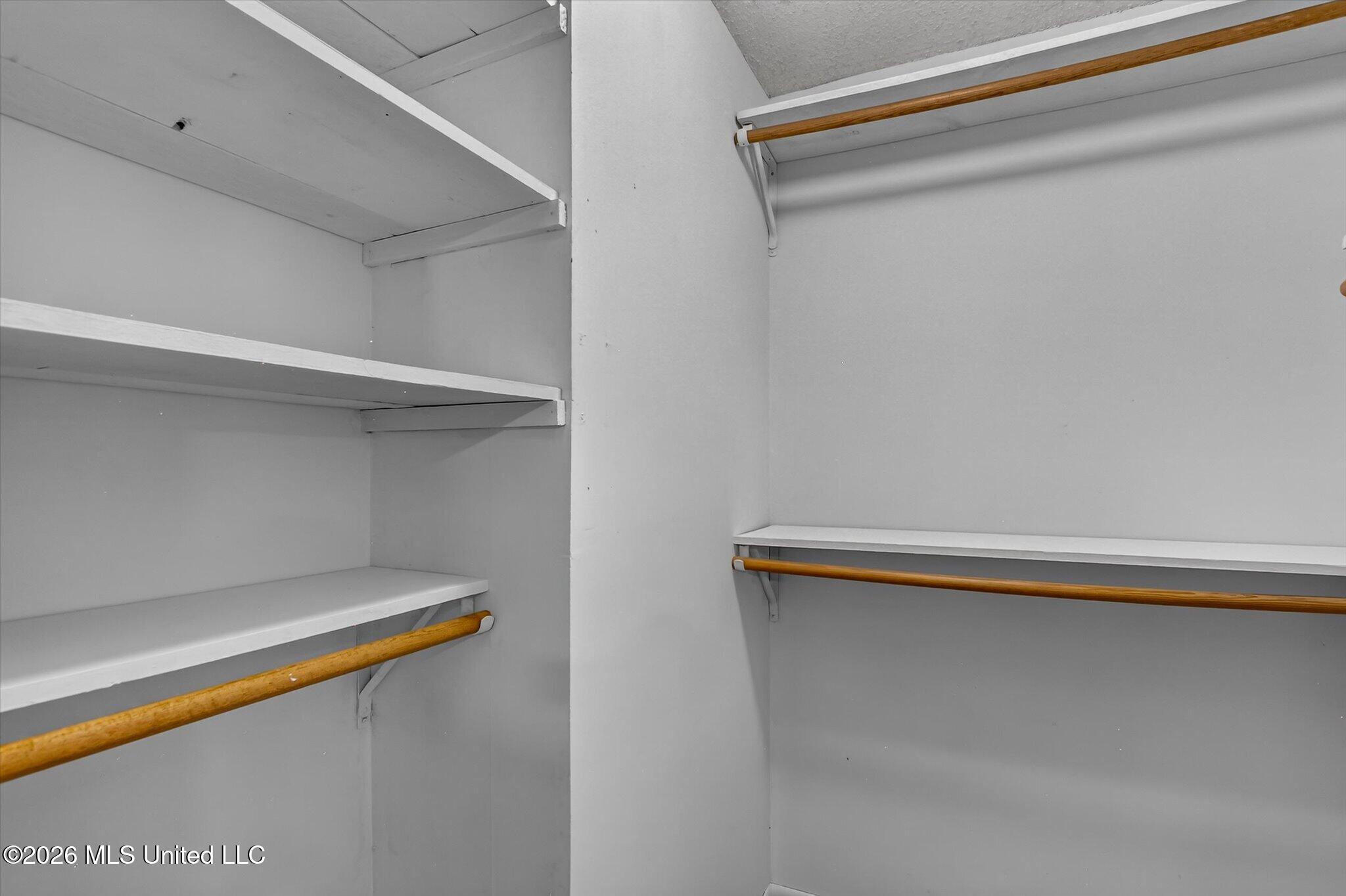 147 Somerset Drive Property Photo 29