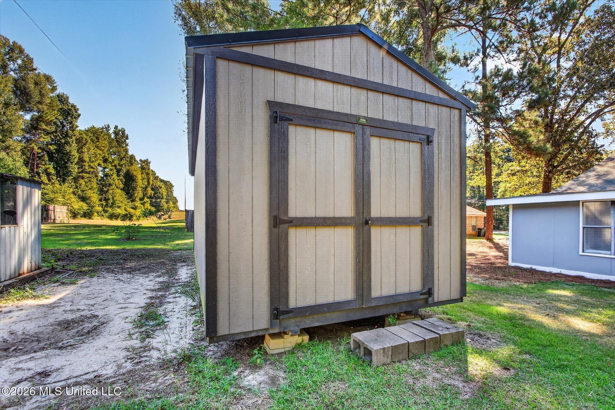 147 Somerset Drive Property Photo 49