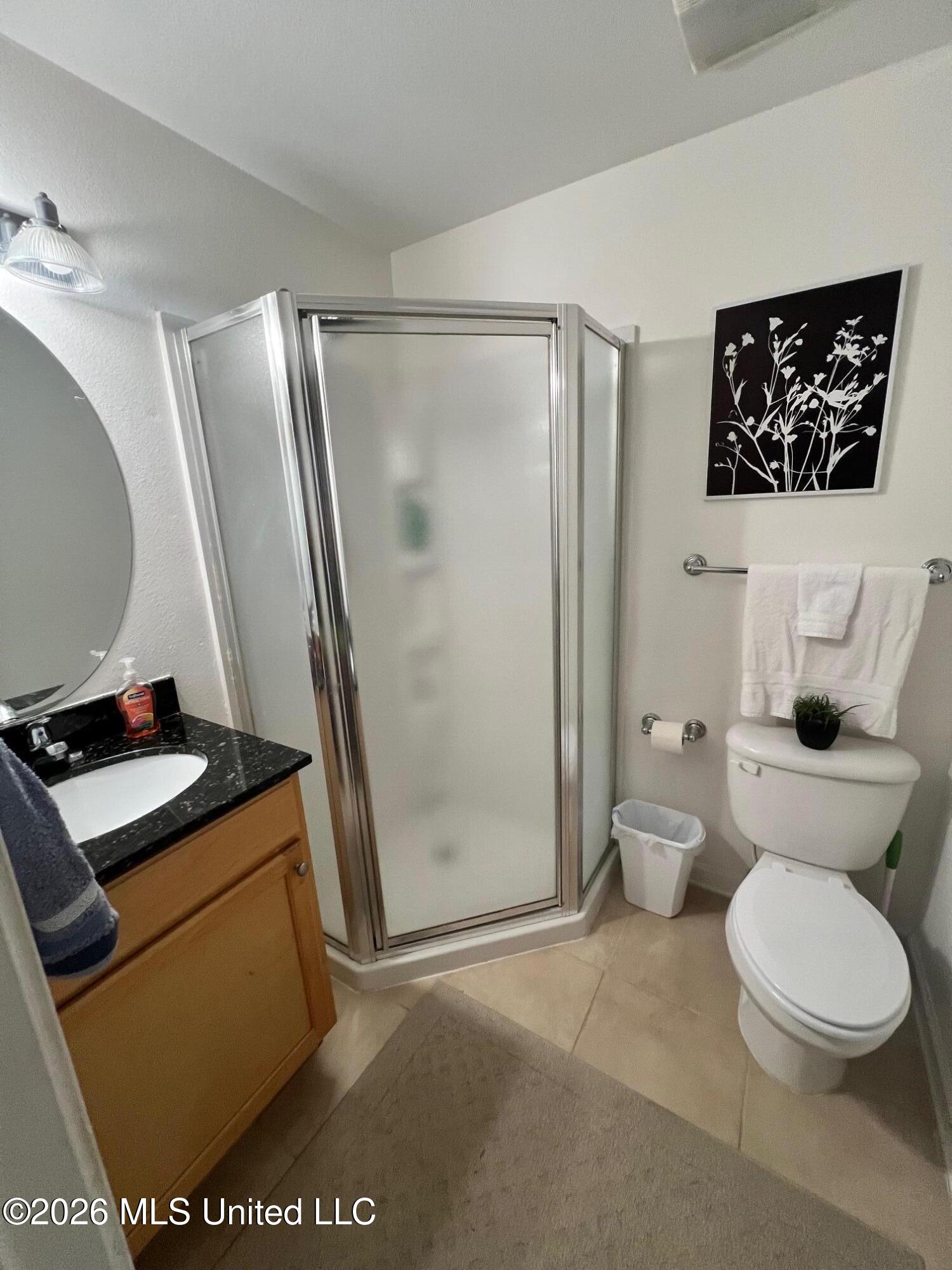 2421 Beachview Drive Property Photo 12