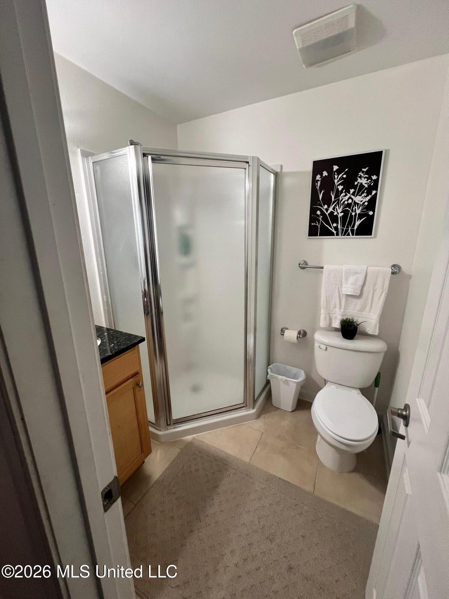 2421 Beachview Drive Property Photo 13