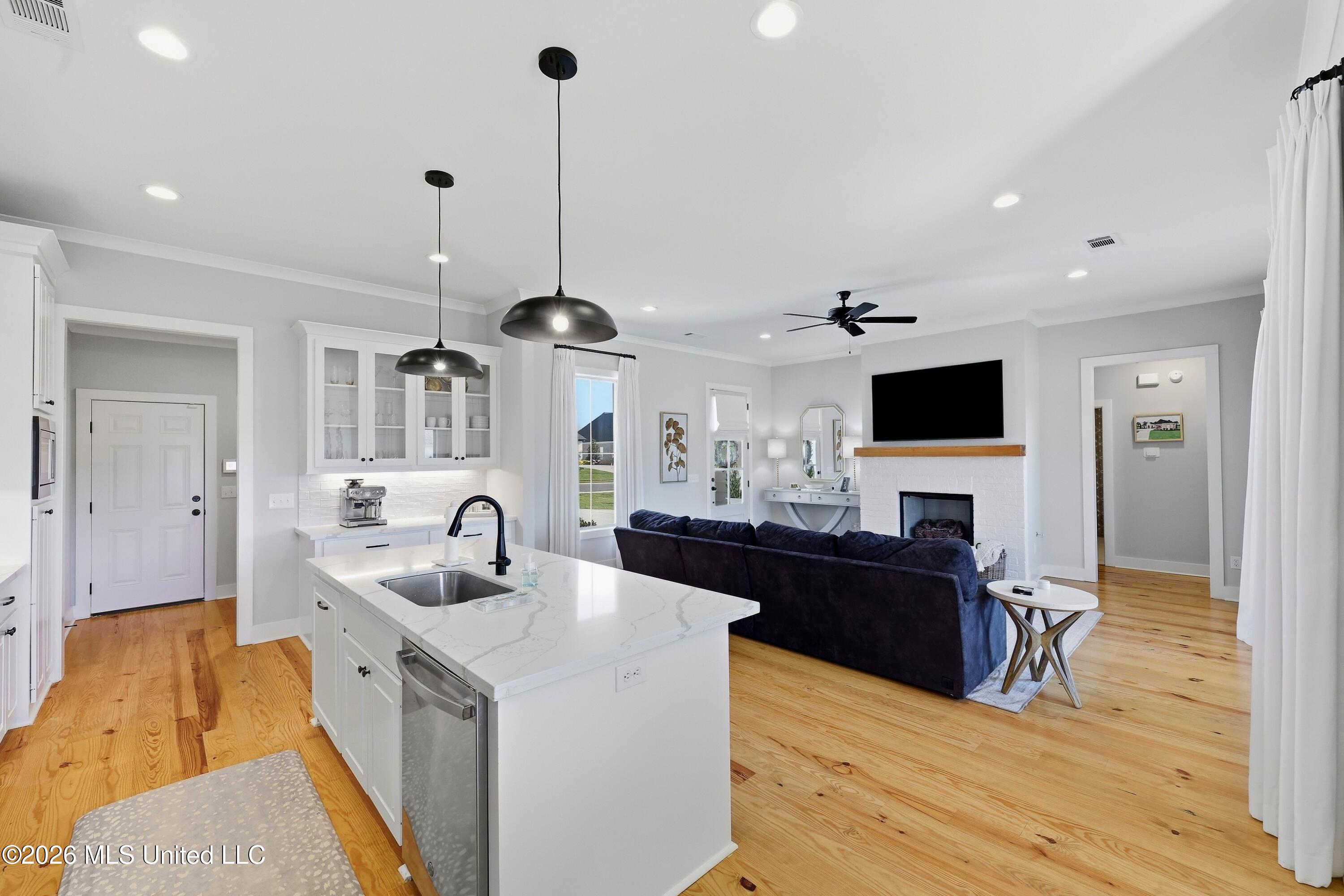 629 Peregan Street Property Photo 13