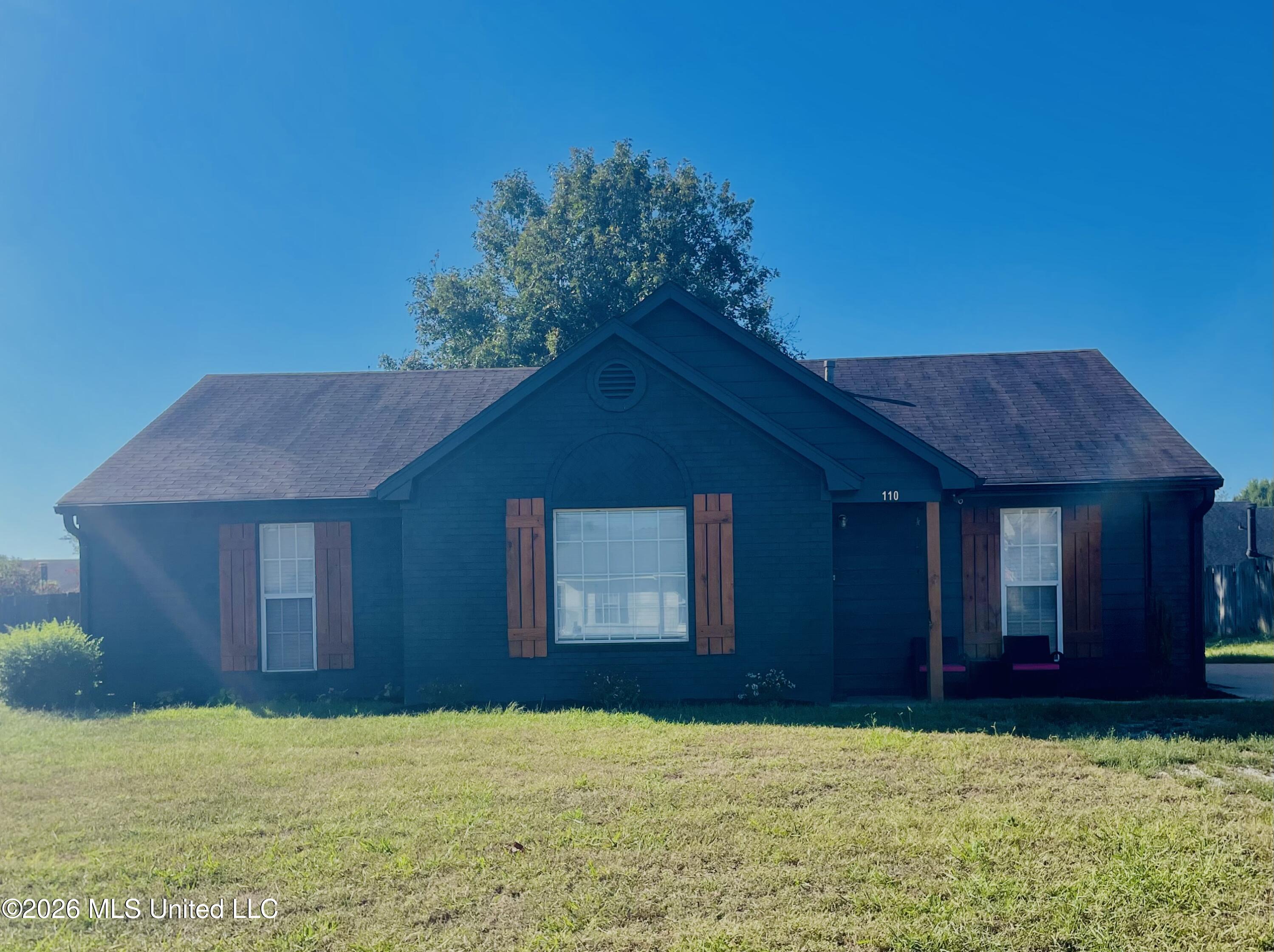110 Country Meadows Drive Property Photo 1