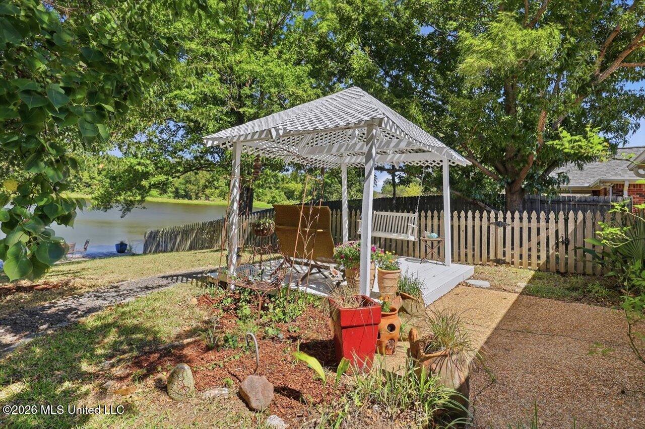 433 Westport Way Property Photo 30