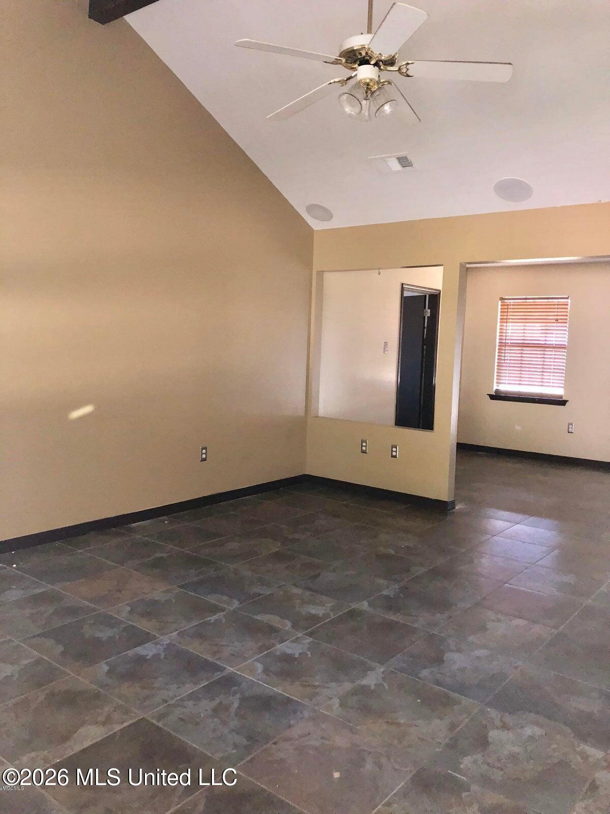 10696 Plummer Circle Property Photo 8