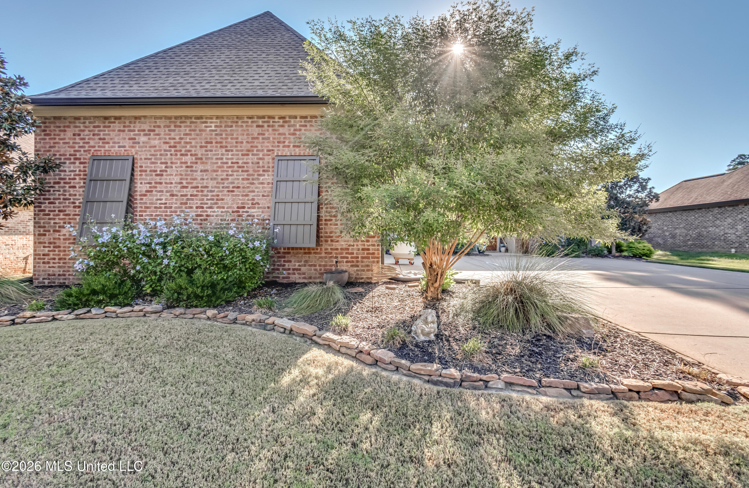 112 Tailfeather Drive Property Photo 10
