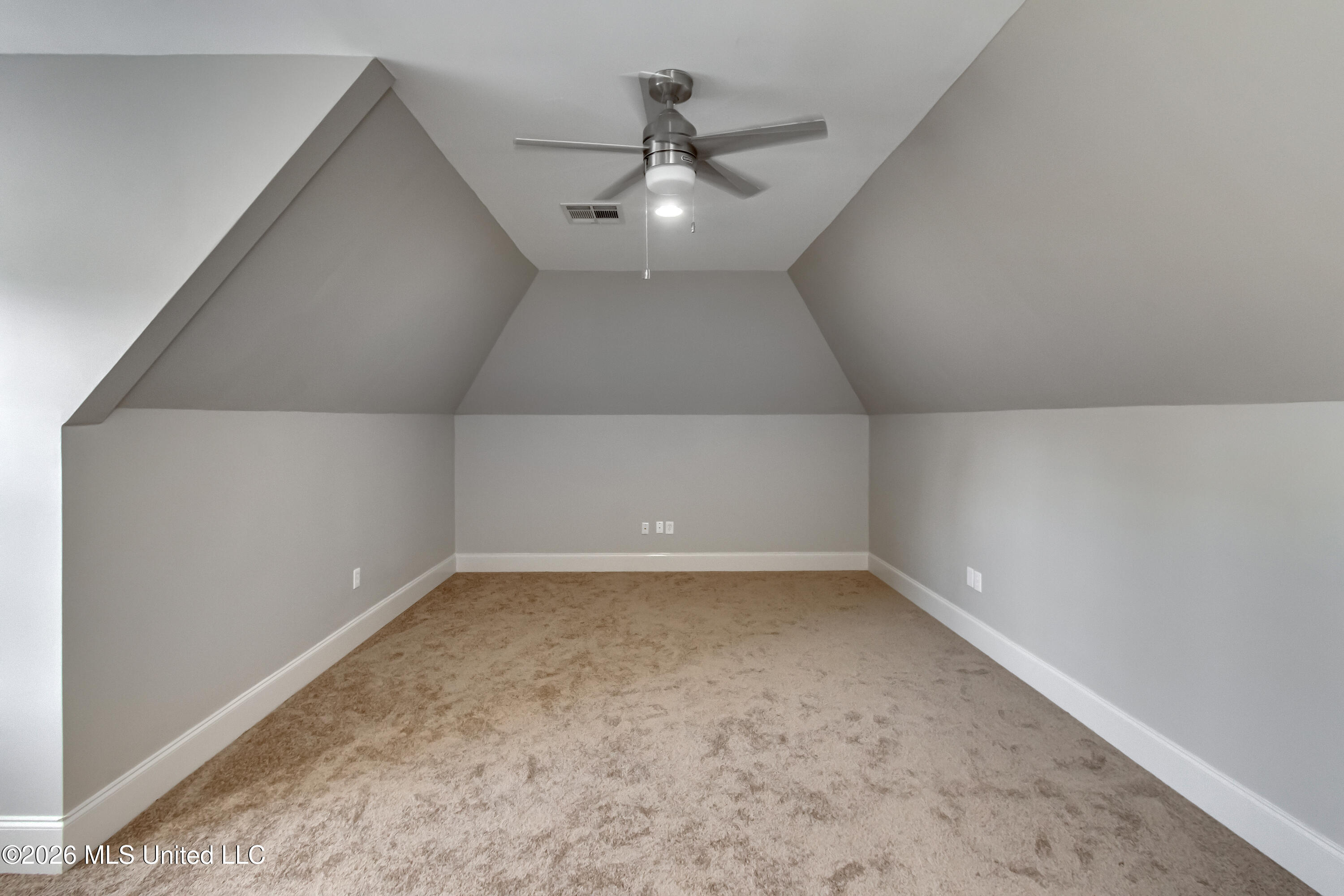 112 Tailfeather Drive Property Photo 61