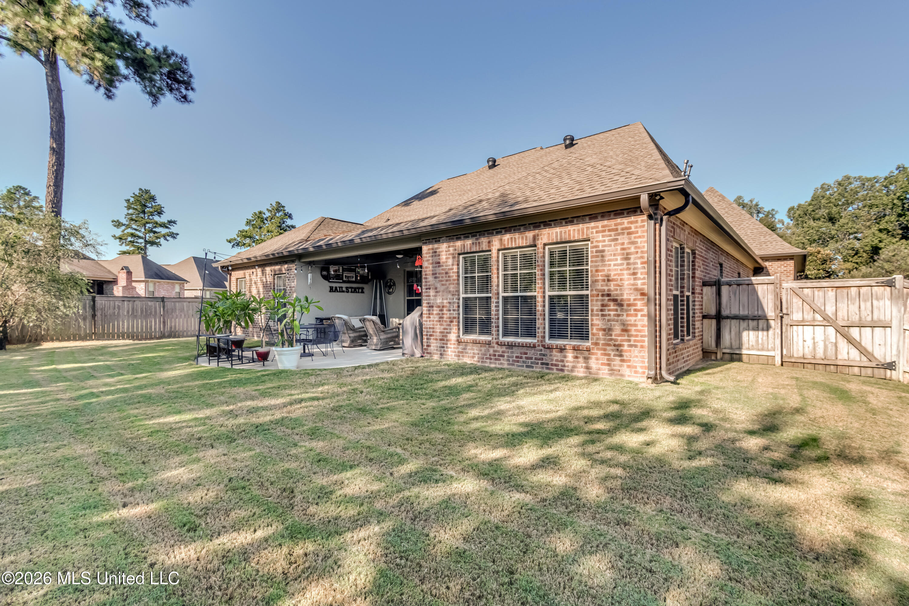 112 Tailfeather Drive Property Photo 69
