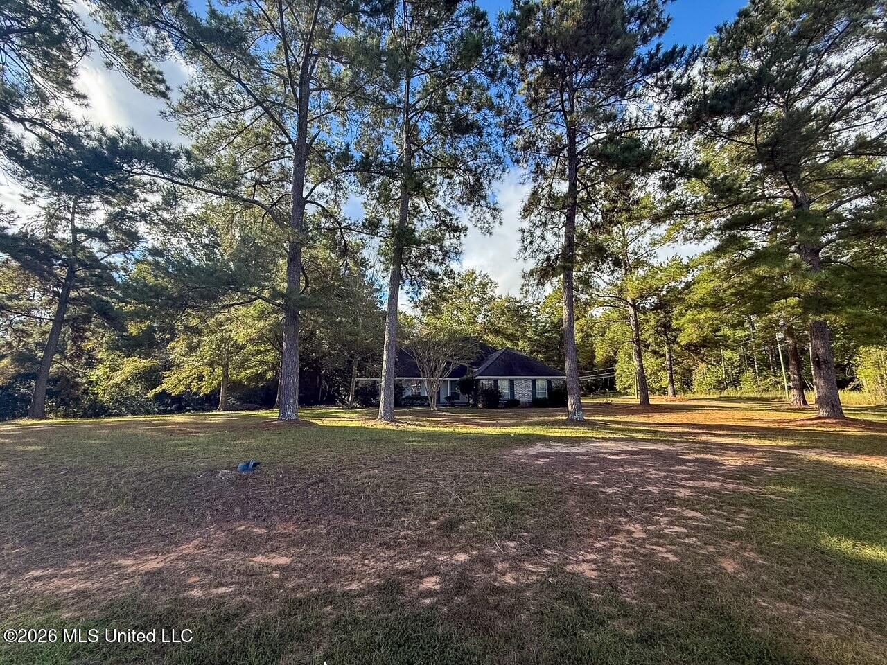 1061 Hutson Circle Property Photo 2