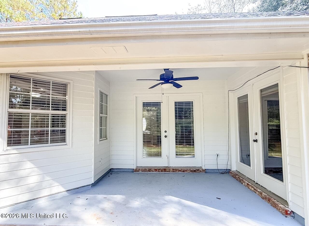 1061 Hutson Circle Property Photo 21