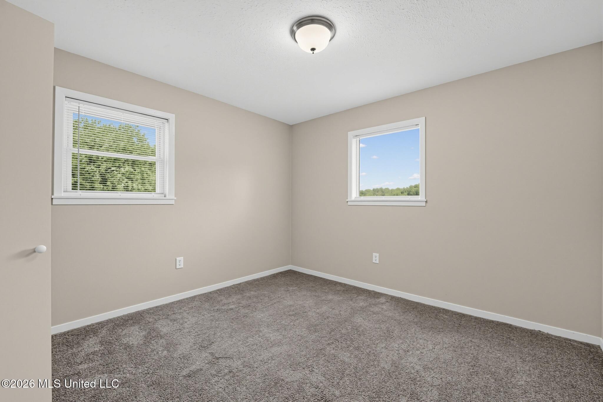 806 Louis Wilson Drive Property Photo 7