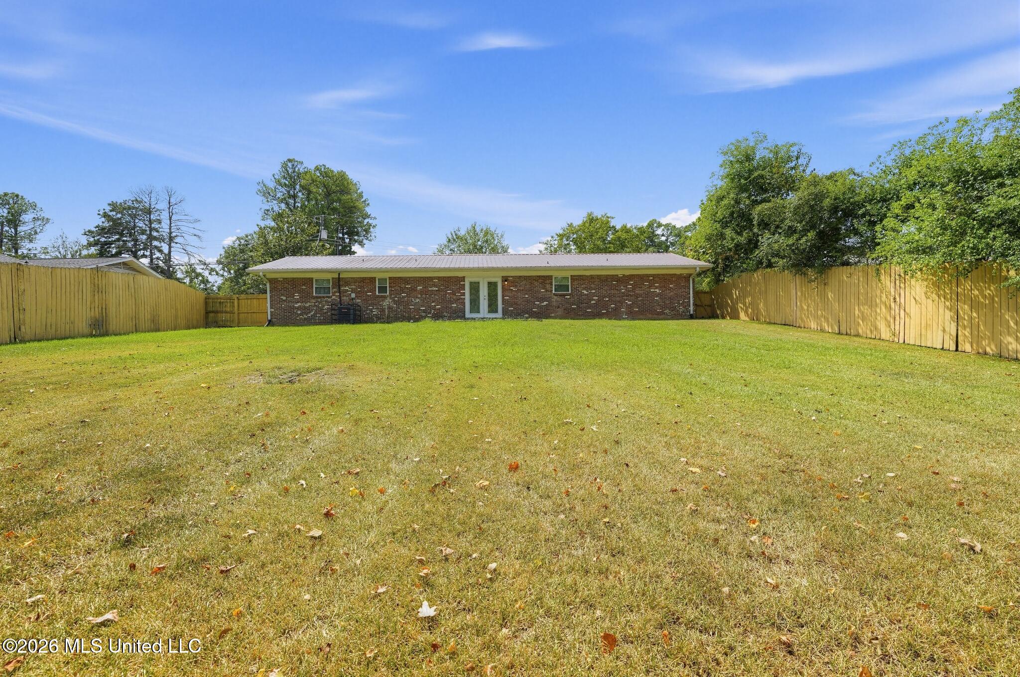 806 Louis Wilson Drive Property Photo 40