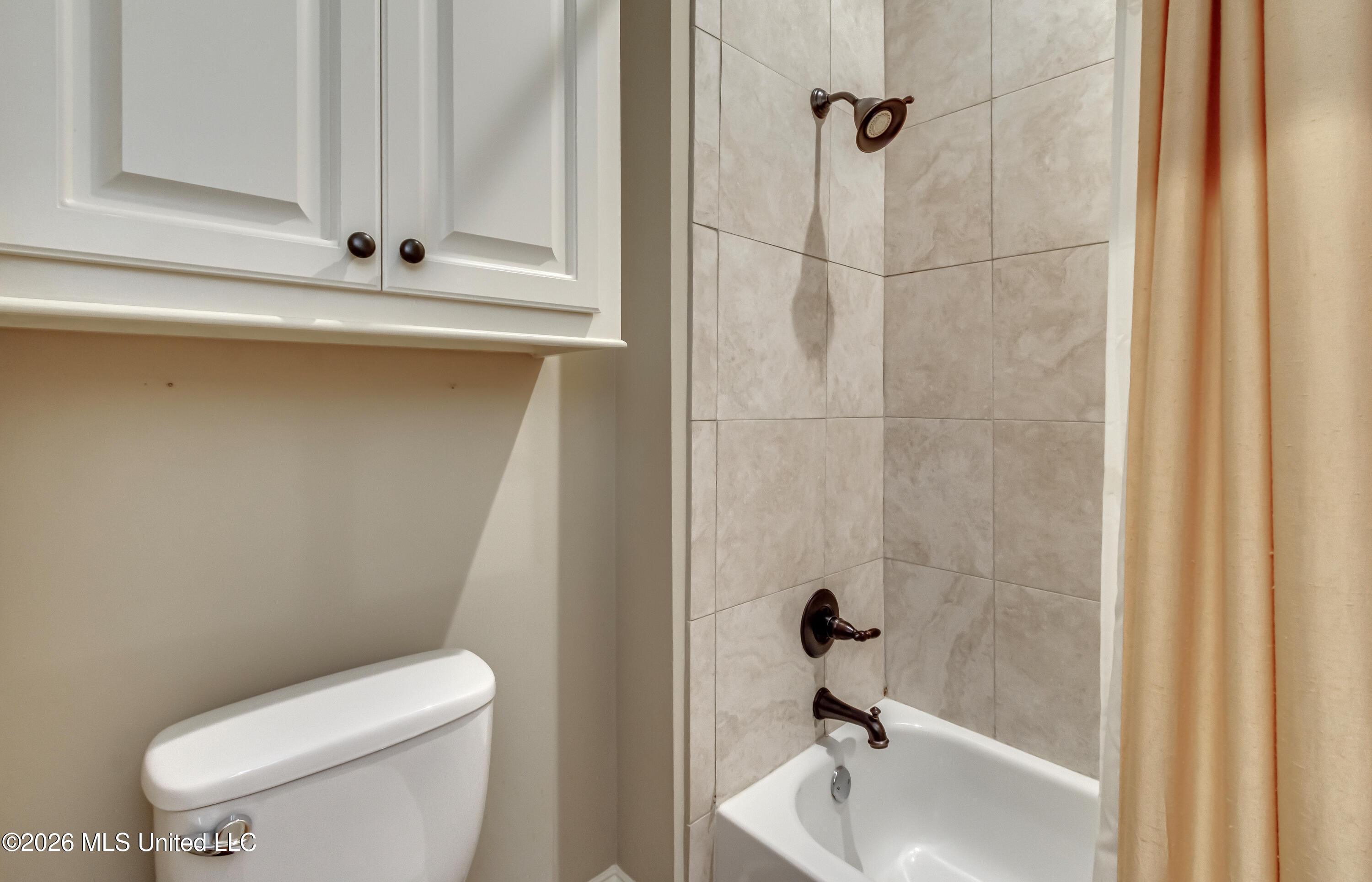 1353 E Northside Drive Property Photo 47