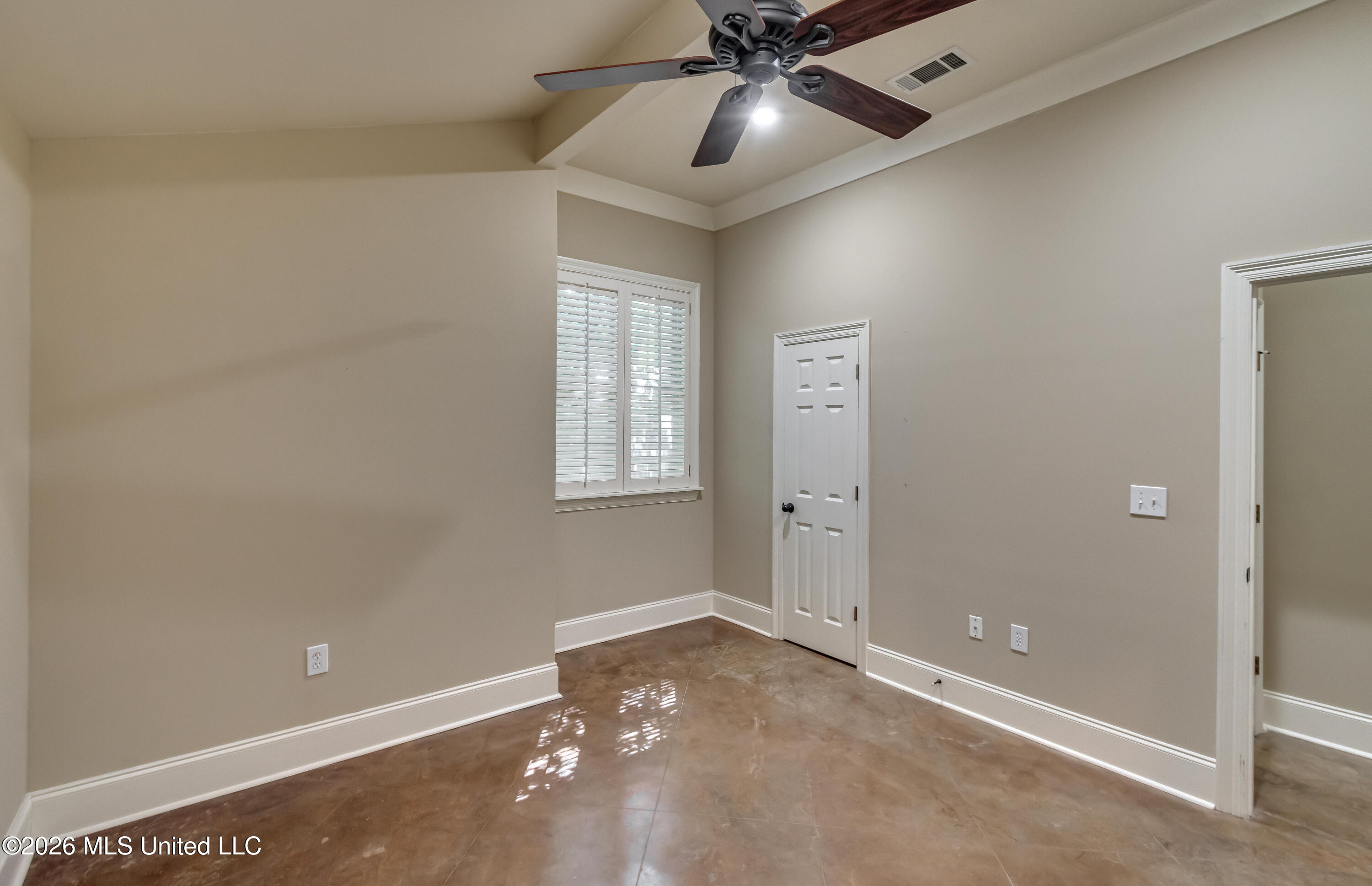 1353 E Northside Drive Property Photo 51
