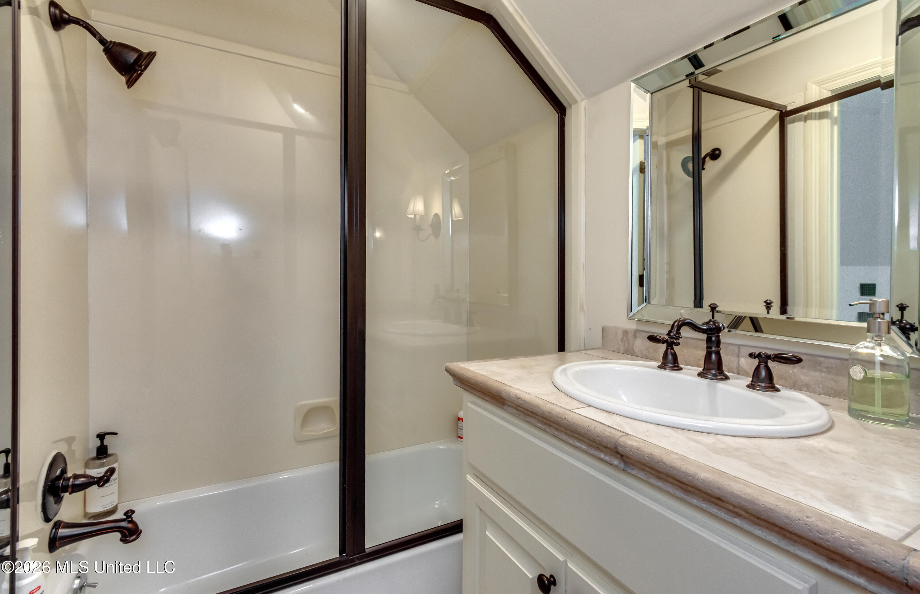 1353 E Northside Drive Property Photo 56
