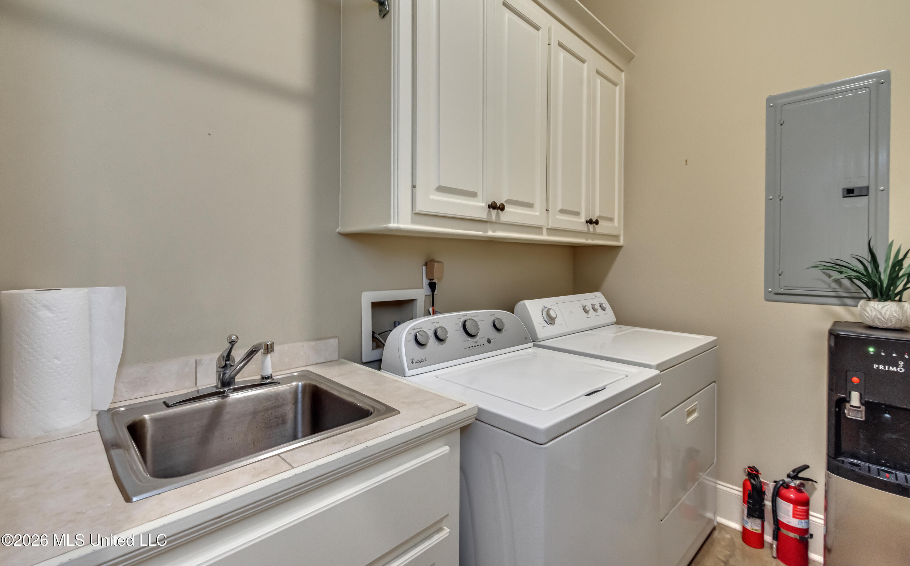 1353 E Northside Drive Property Photo 59