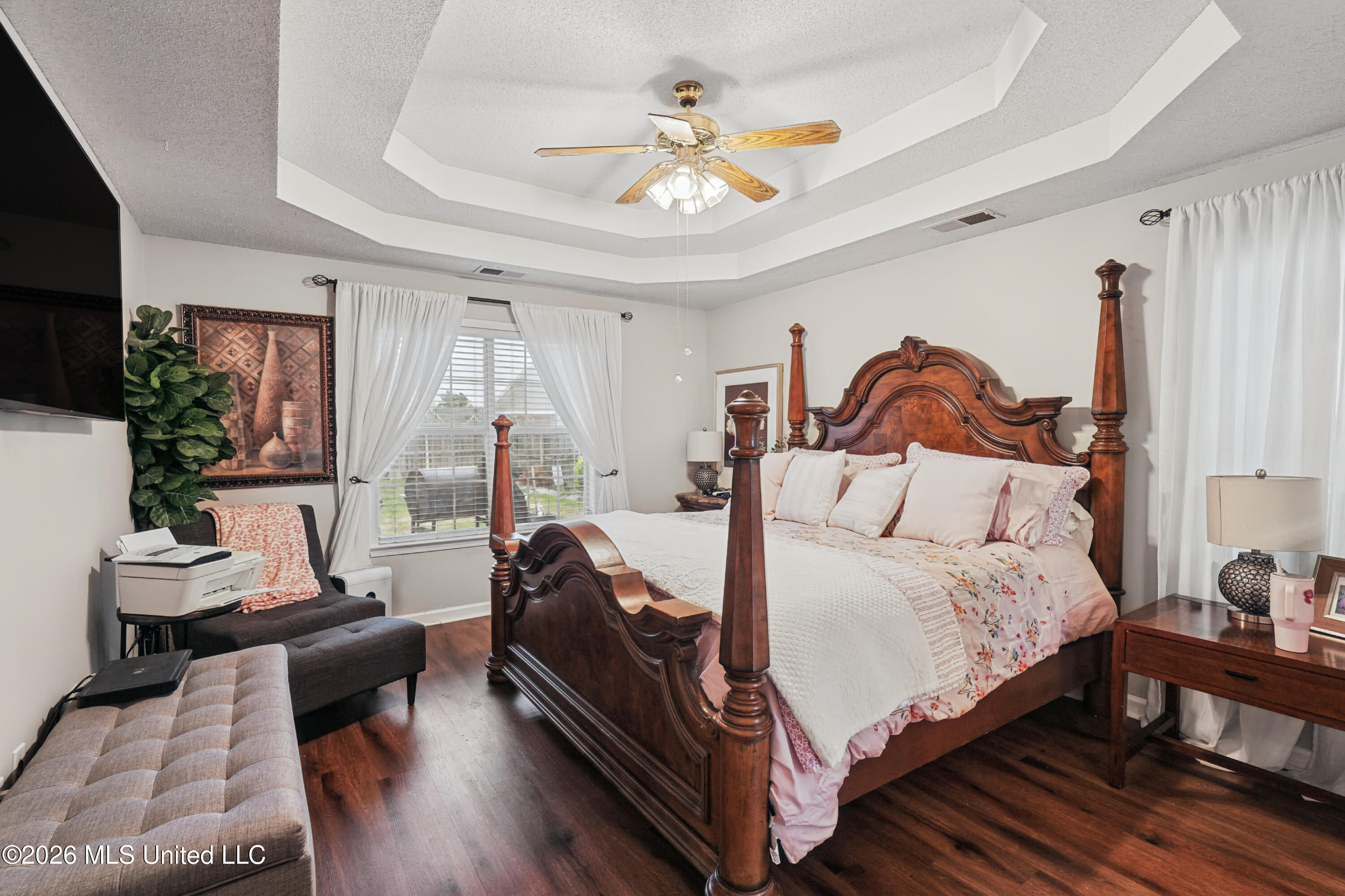 6724 Braybourne Main Property Photo 14