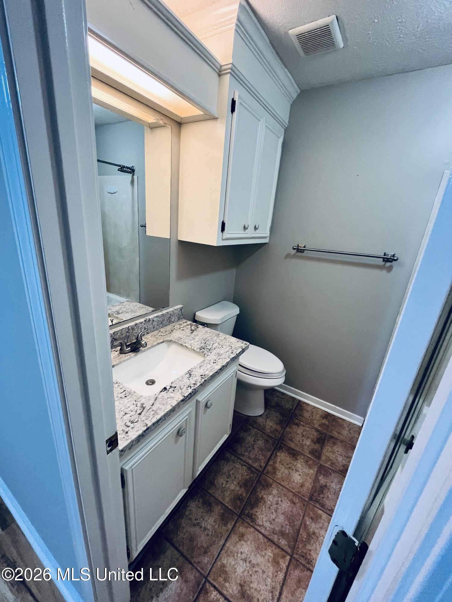 120 Cypress Drive Property Photo 7