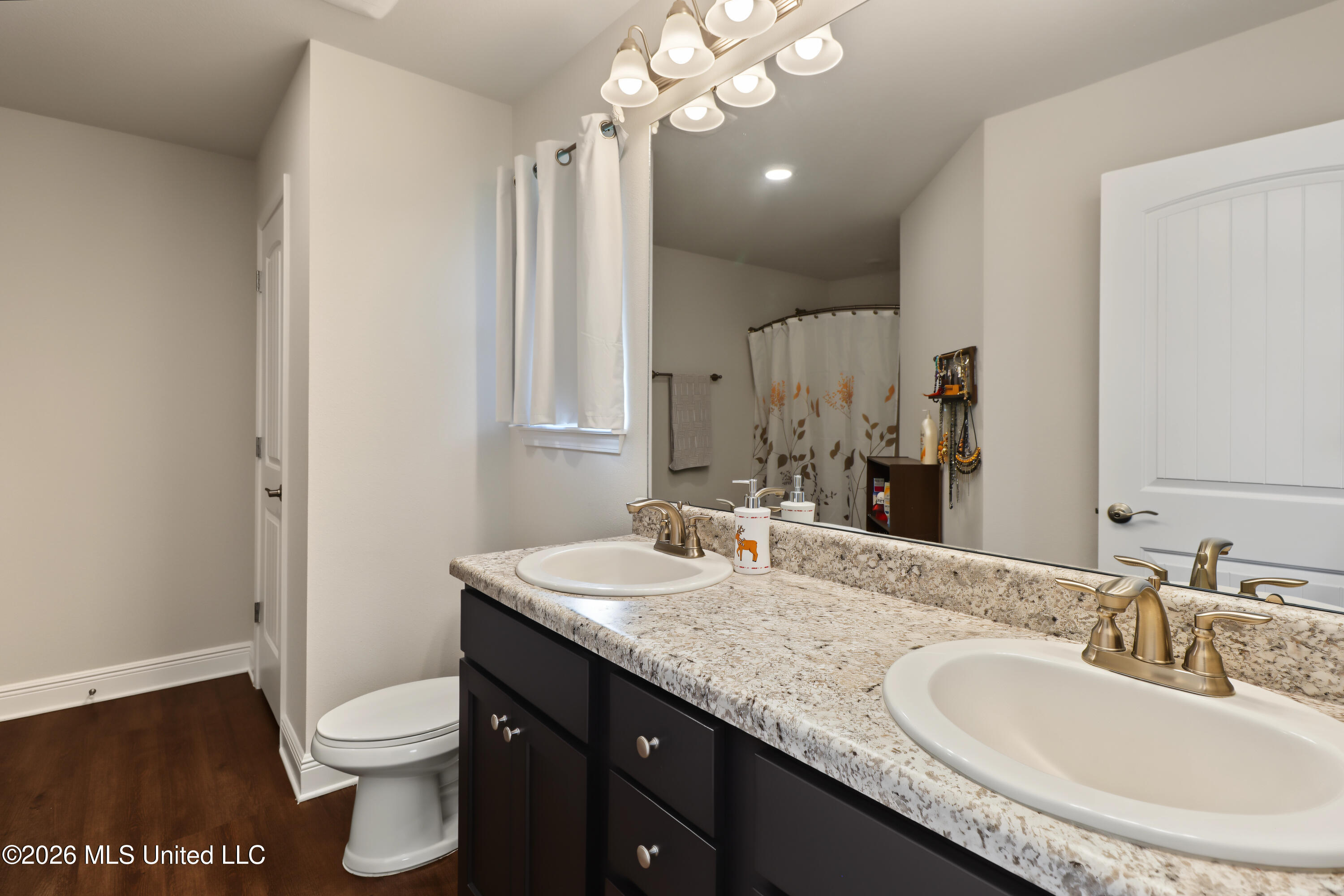 18188 Tiffany Renee Drive Property Photo 11