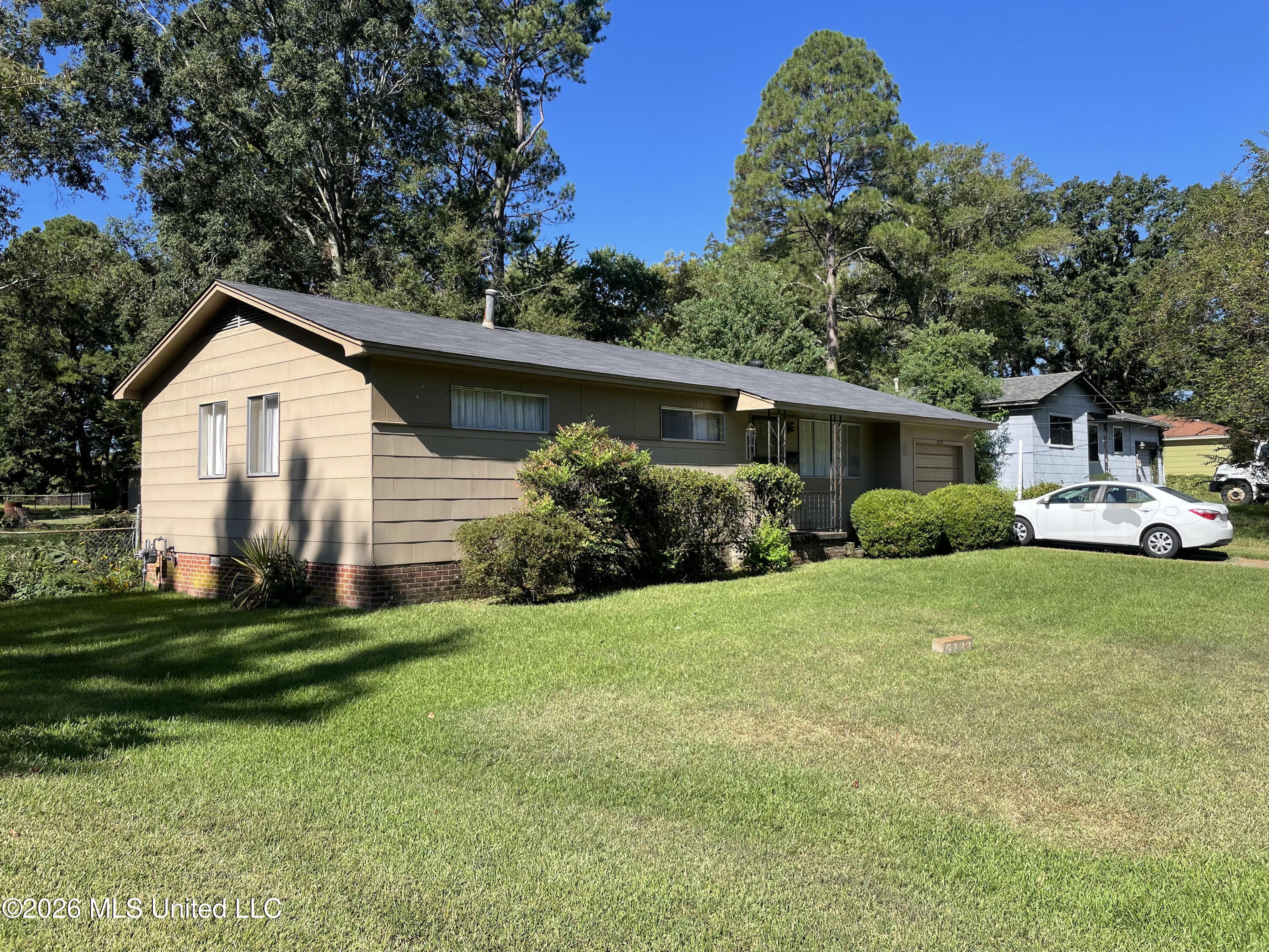 5723 Angle Street Property Photo 1