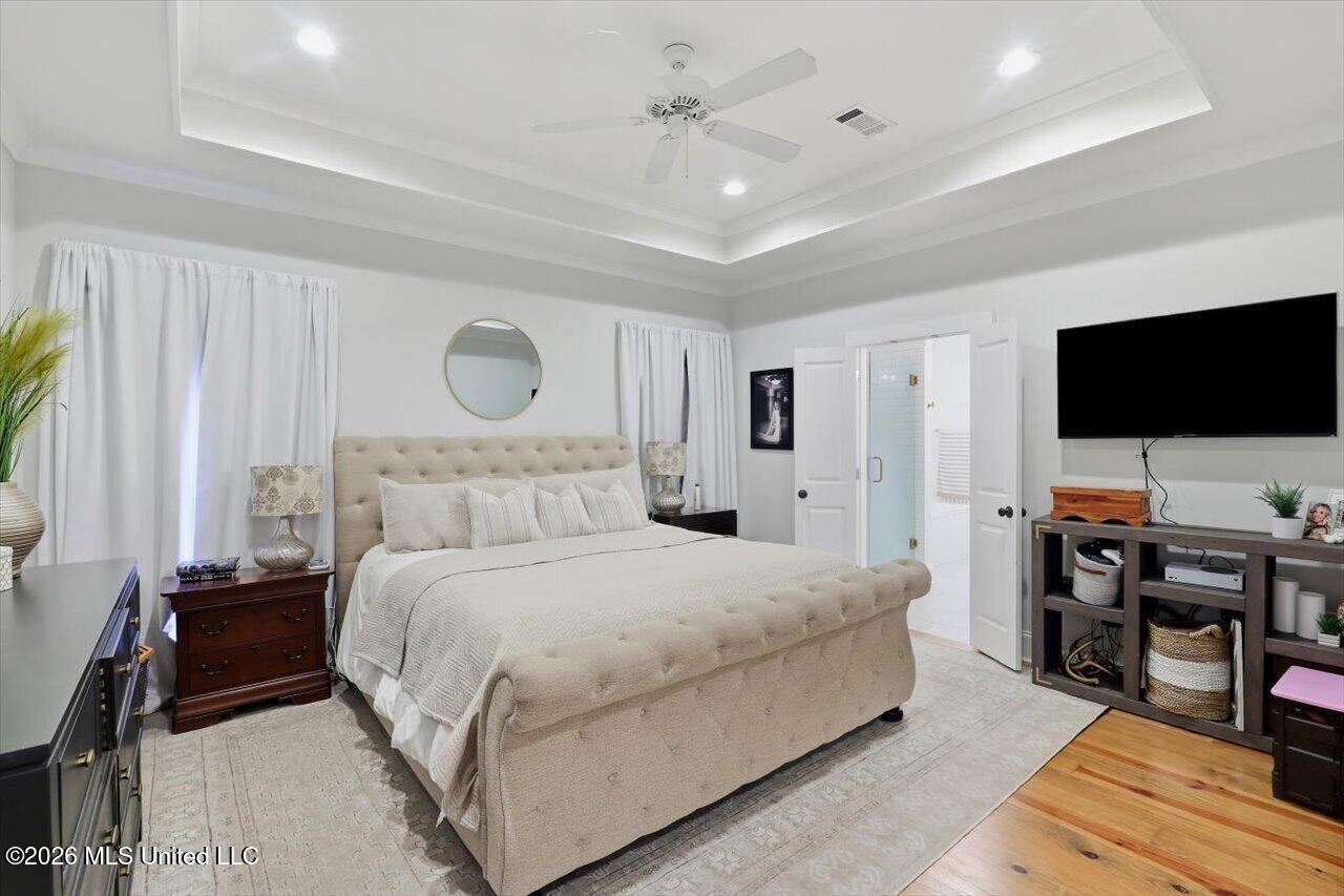 141 Camden Lake Drive Property Photo 20