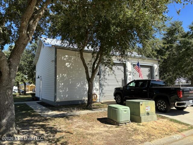 808 Old Spanish Trail Property Photo 7
