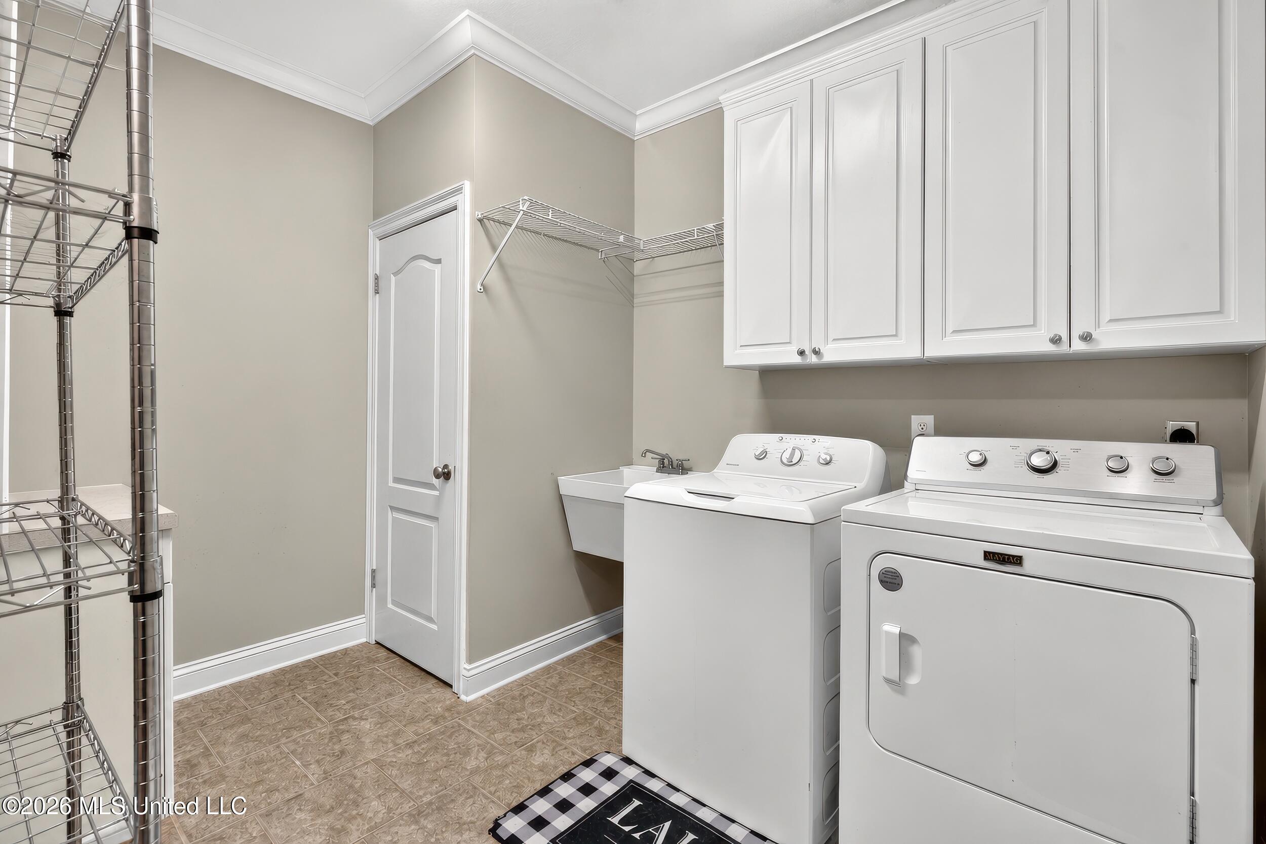 512 Pemberton Place Property Photo 22