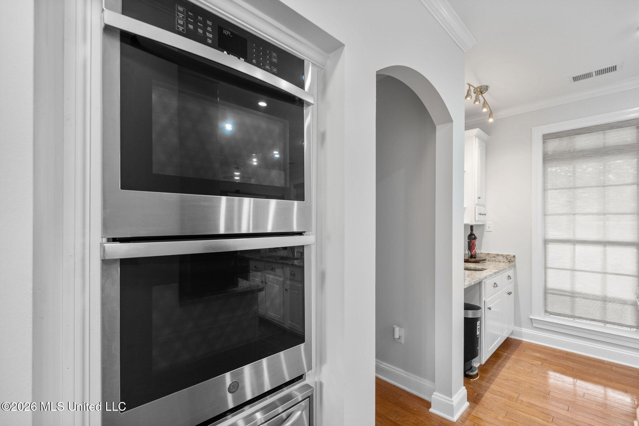 4672 Jacob Lane Property Photo 12