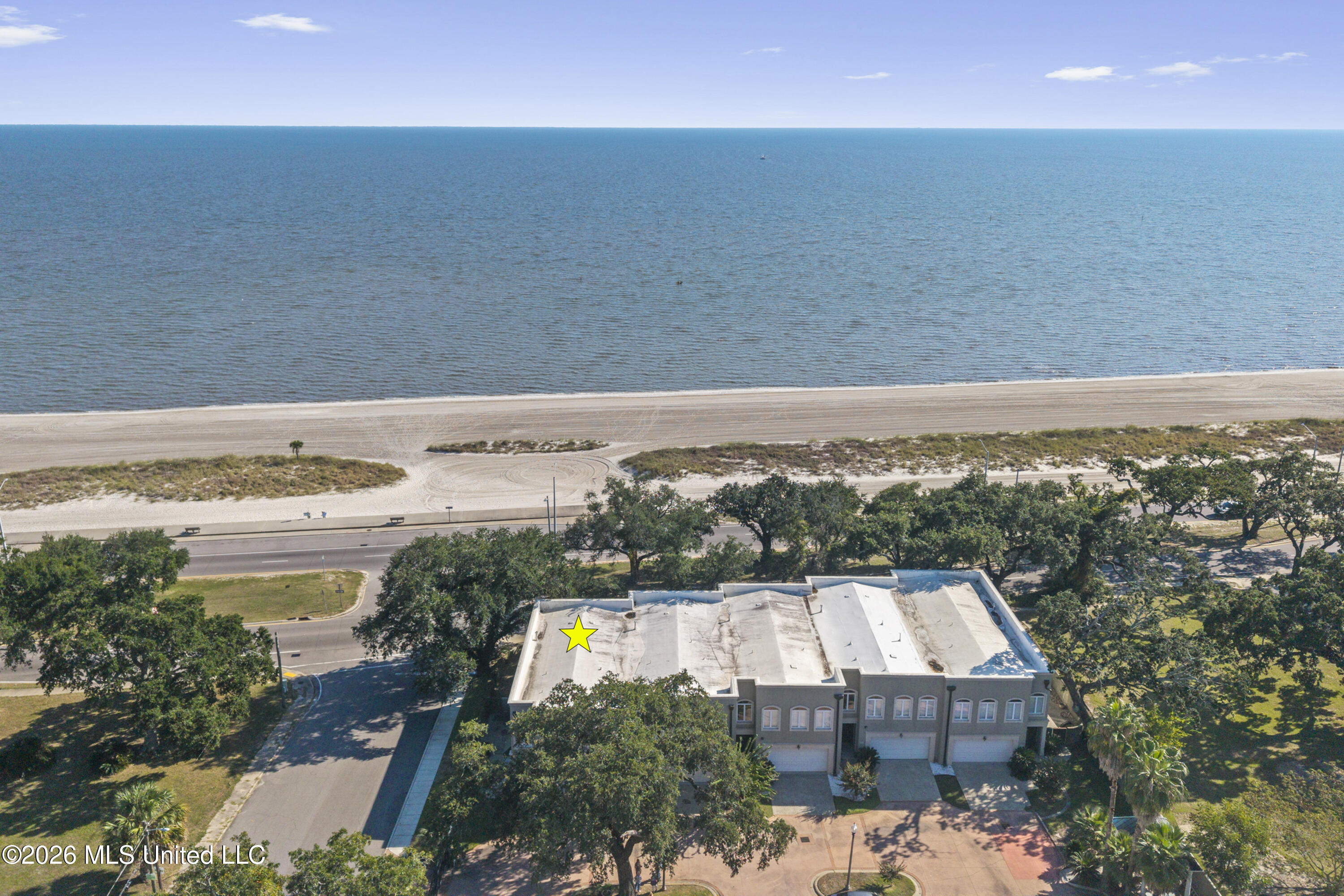 1478 Beach Boulevard Property Photo 2