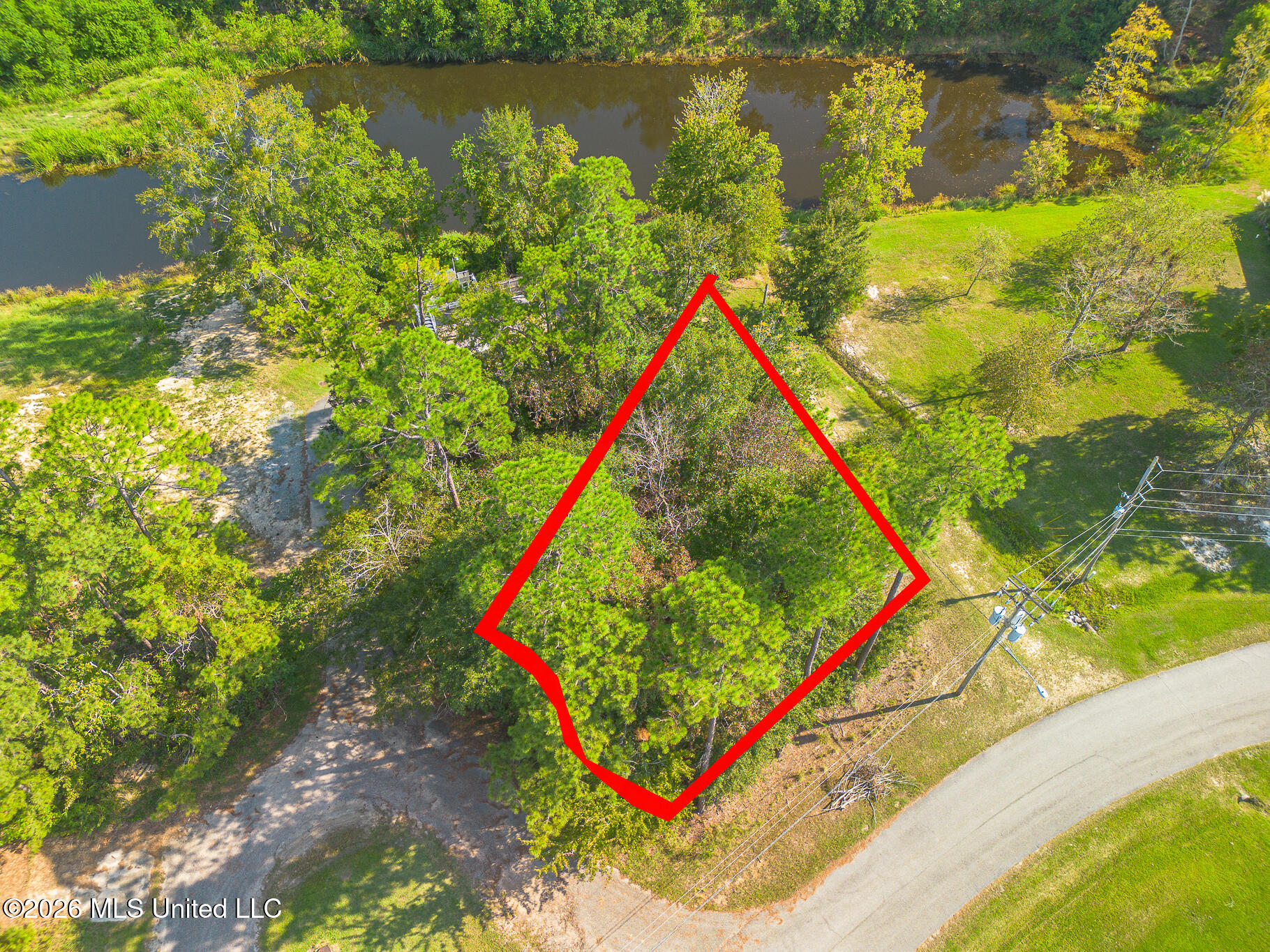 570 Anoai Way Property Photo 4