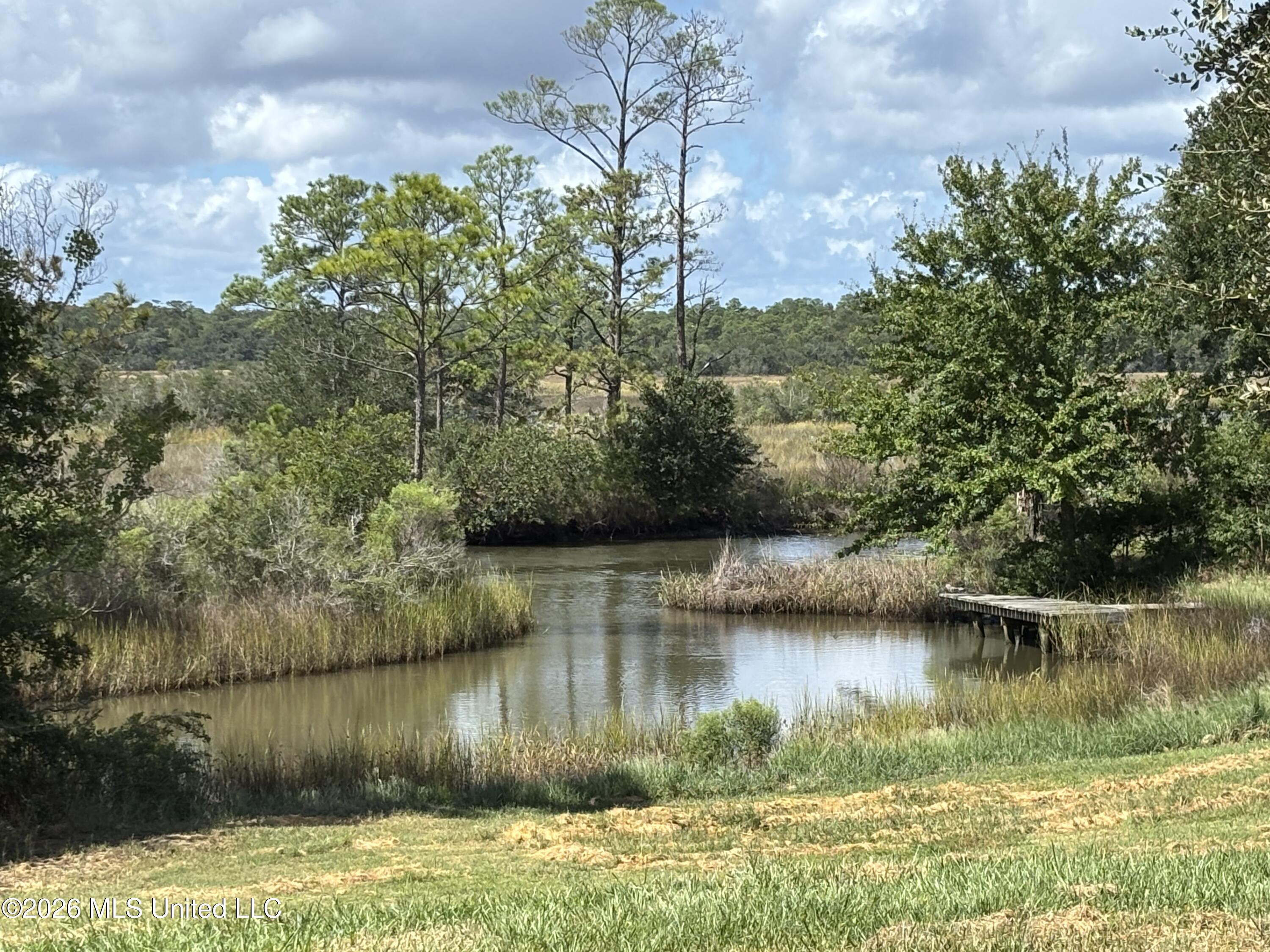 Tradewinds Drive Property Photo 6