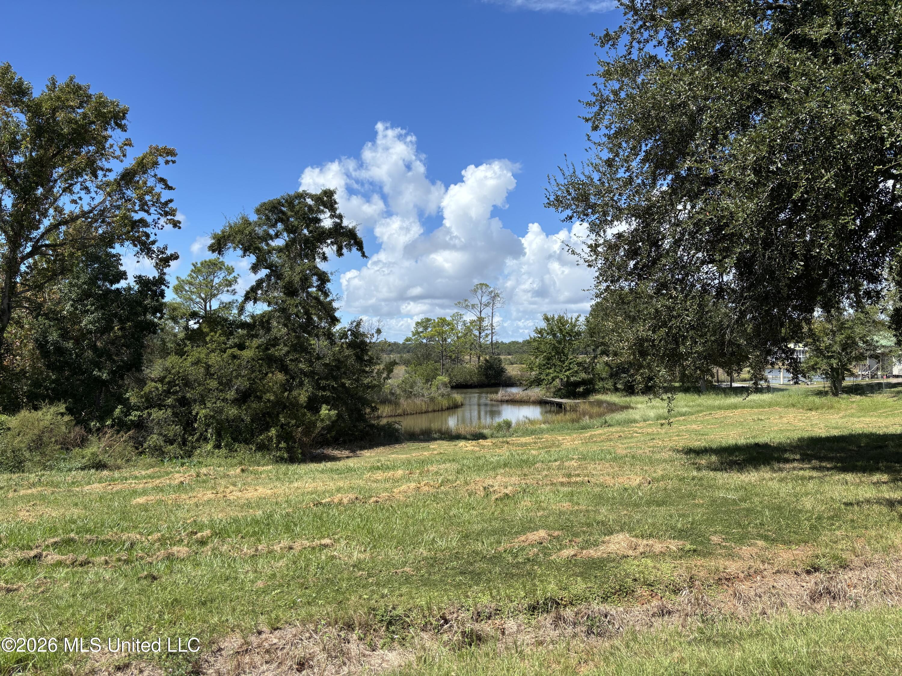 Tradewinds Drive Property Photo 7