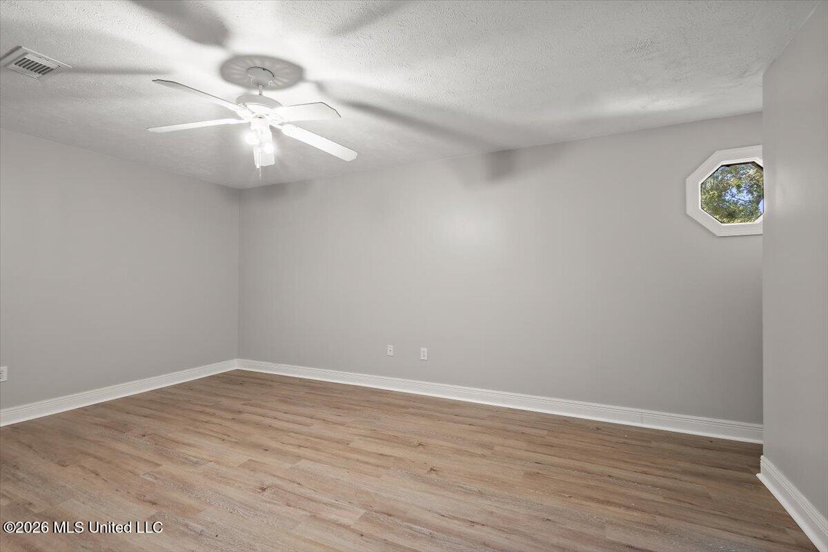 150 Lake Ridge Drive Property Photo 31