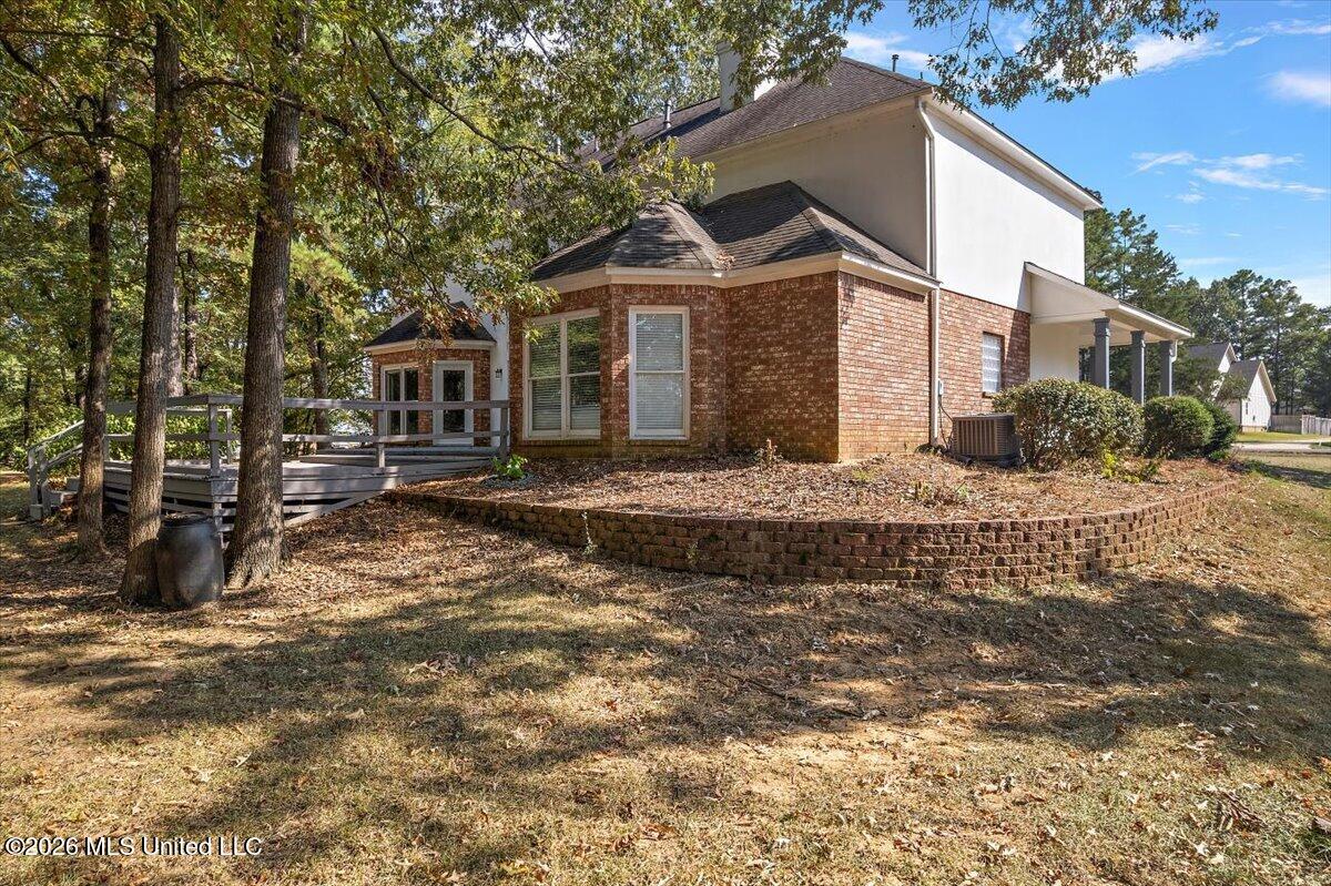 150 Lake Ridge Drive Property Photo 43
