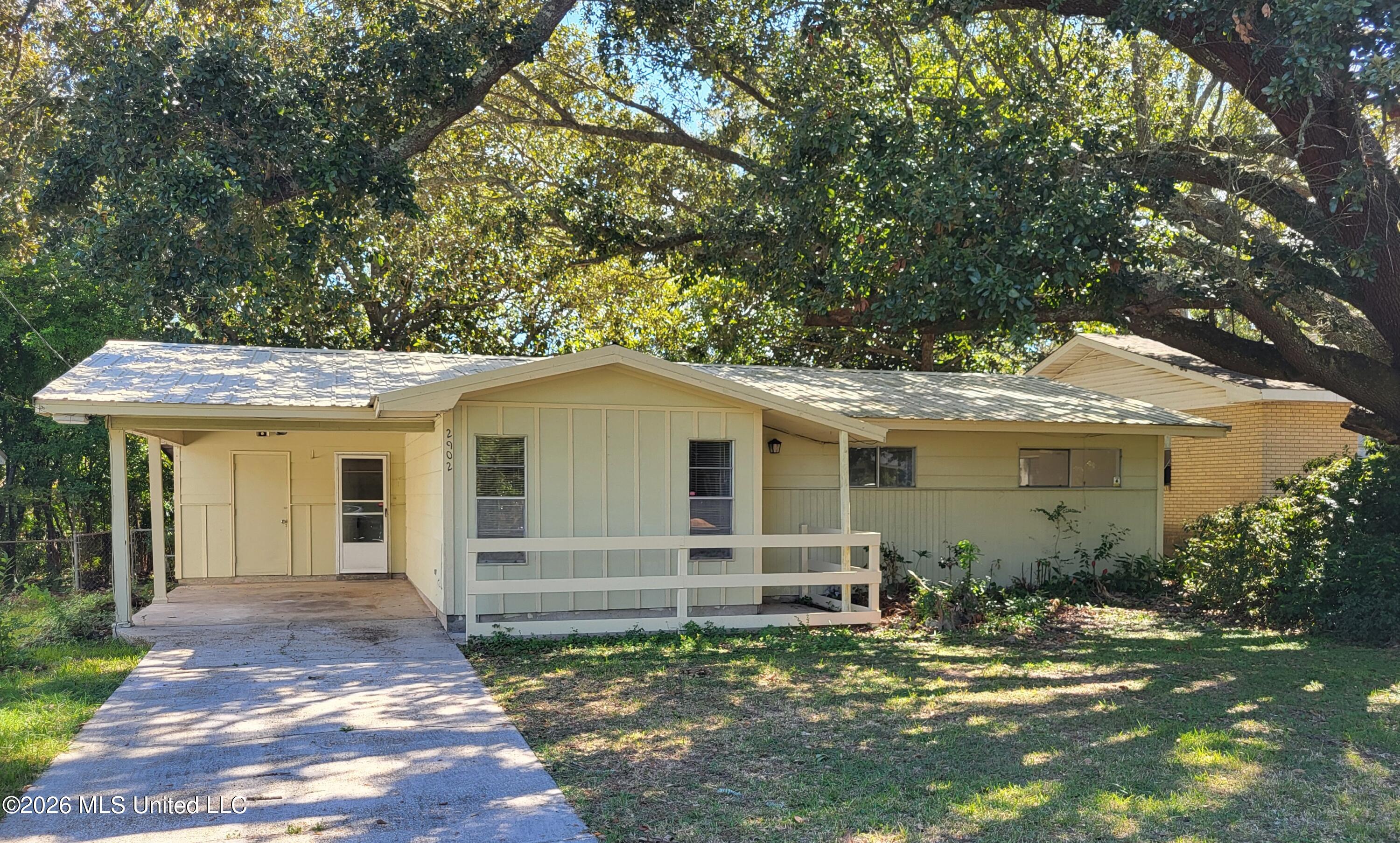2902 Brookwood Avenue Property Photo 1