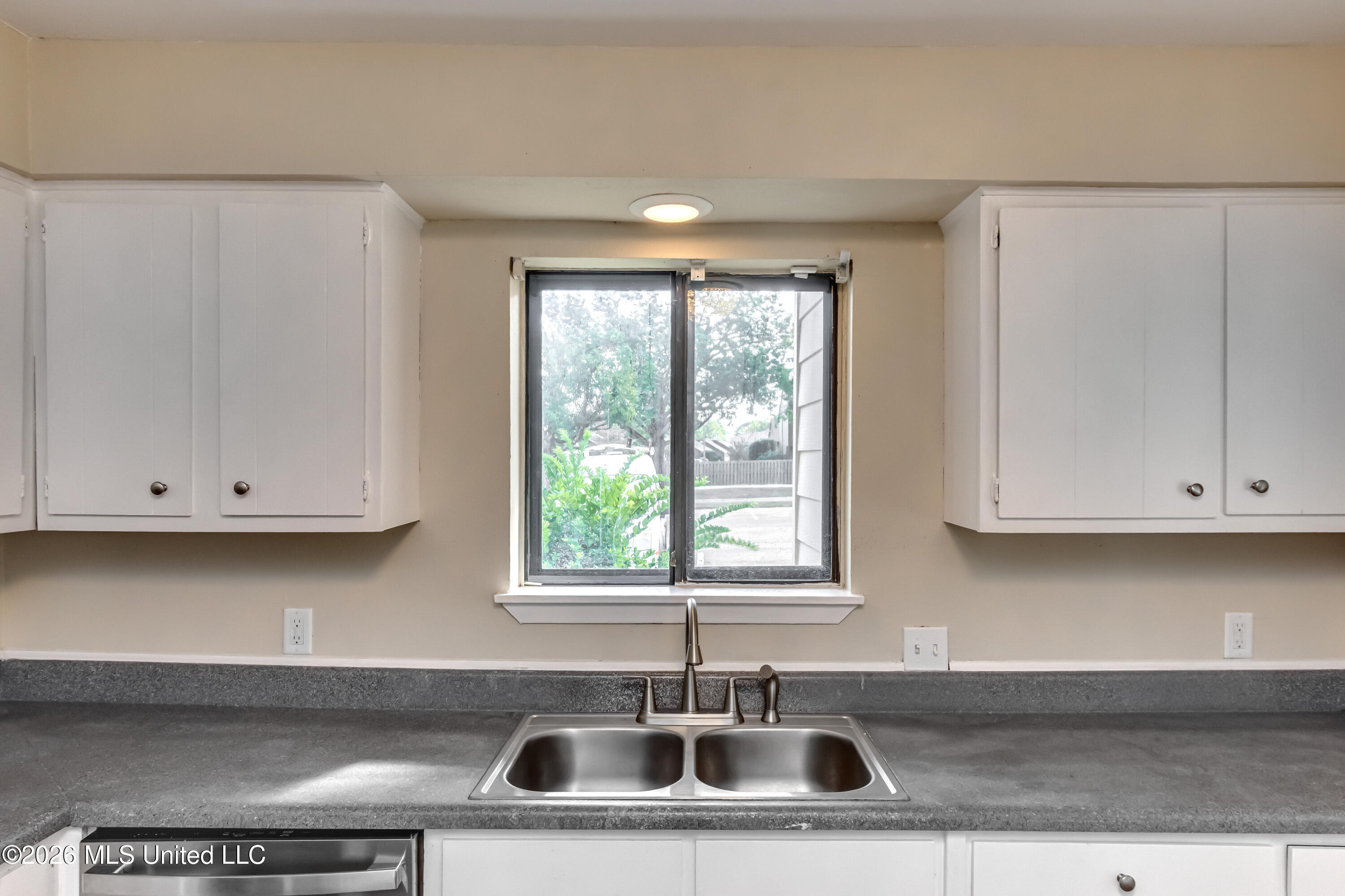 1022 Windrose Drive Property Photo 20