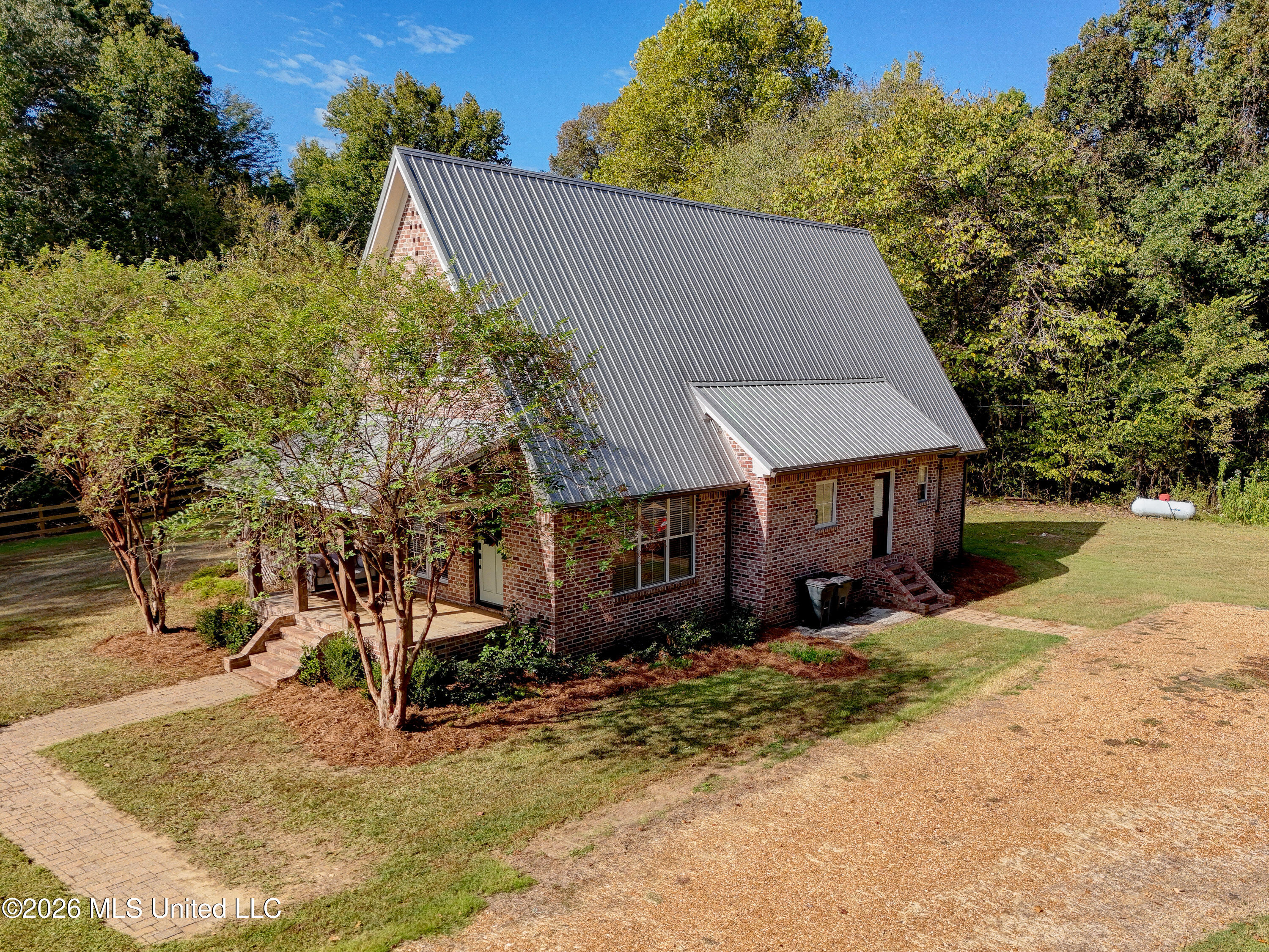 7025 Highway 433 Property Photo 52