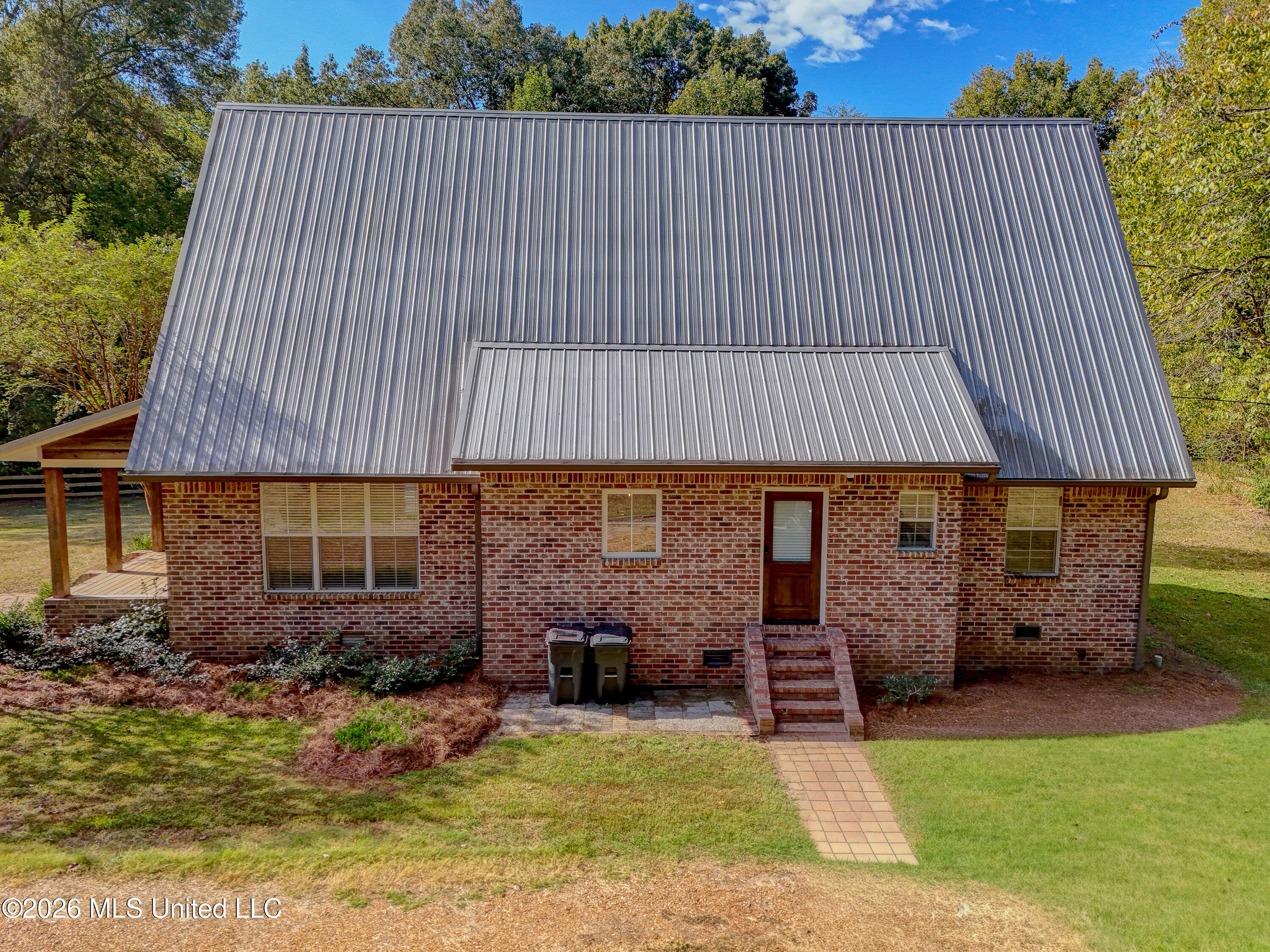 7025 Highway 433 Property Photo 54