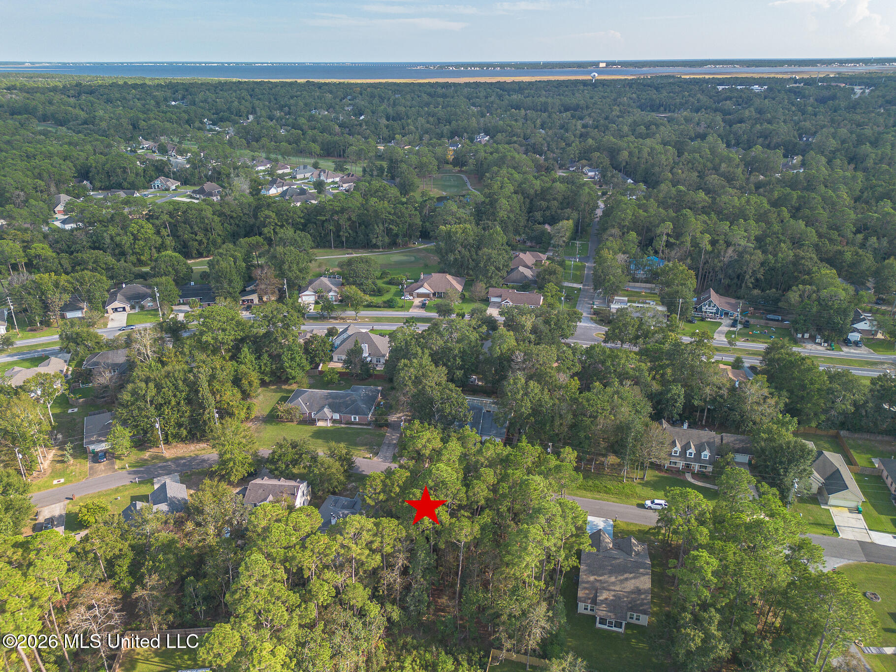 7446 Ieke Drive Property Photo 4