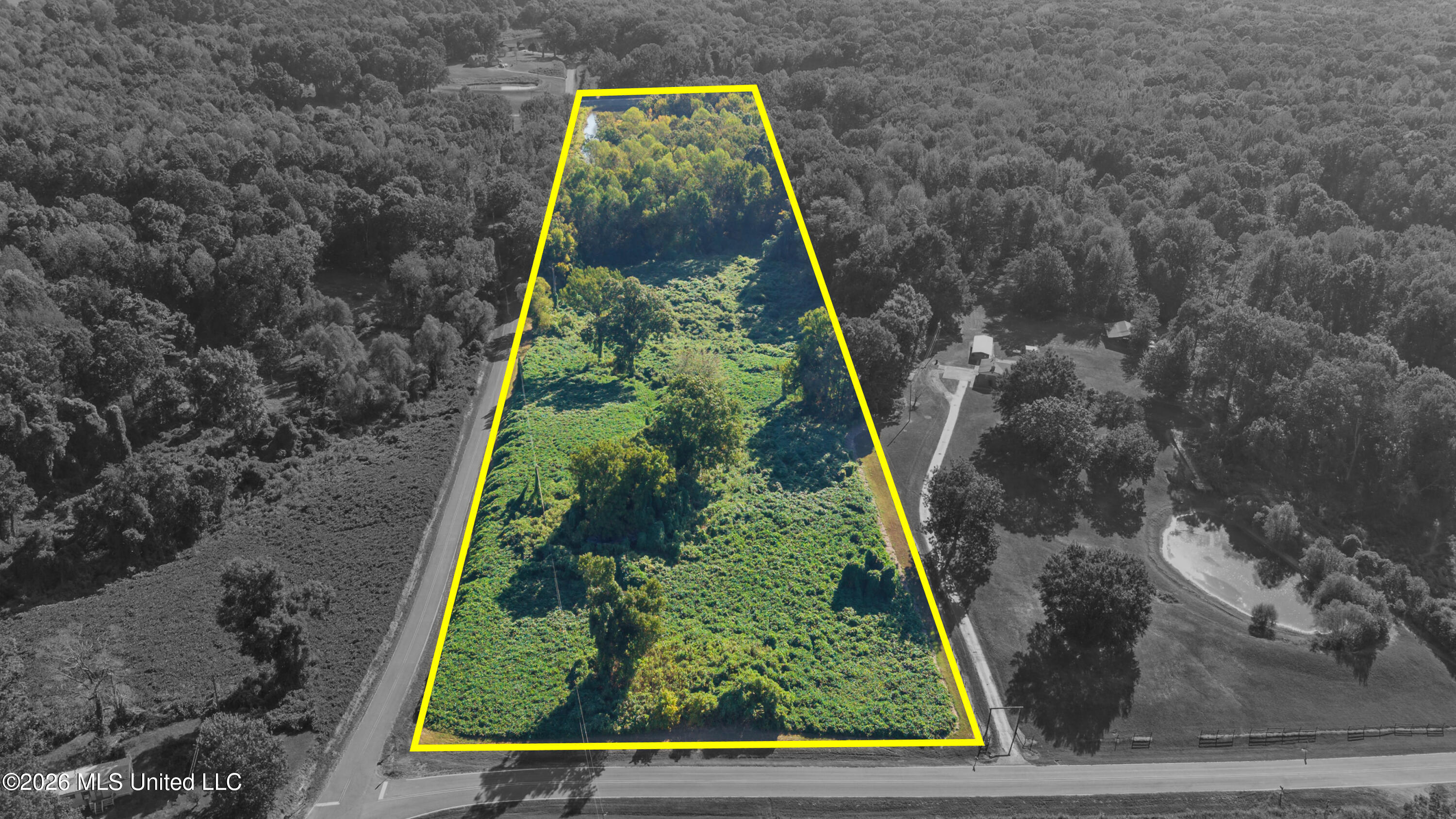 3010 S Baldwin Road Property Photo 1