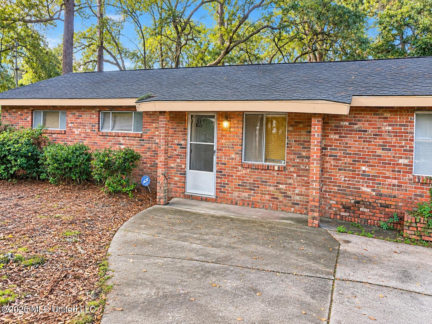 5825 Gregory Street Property Photo 1