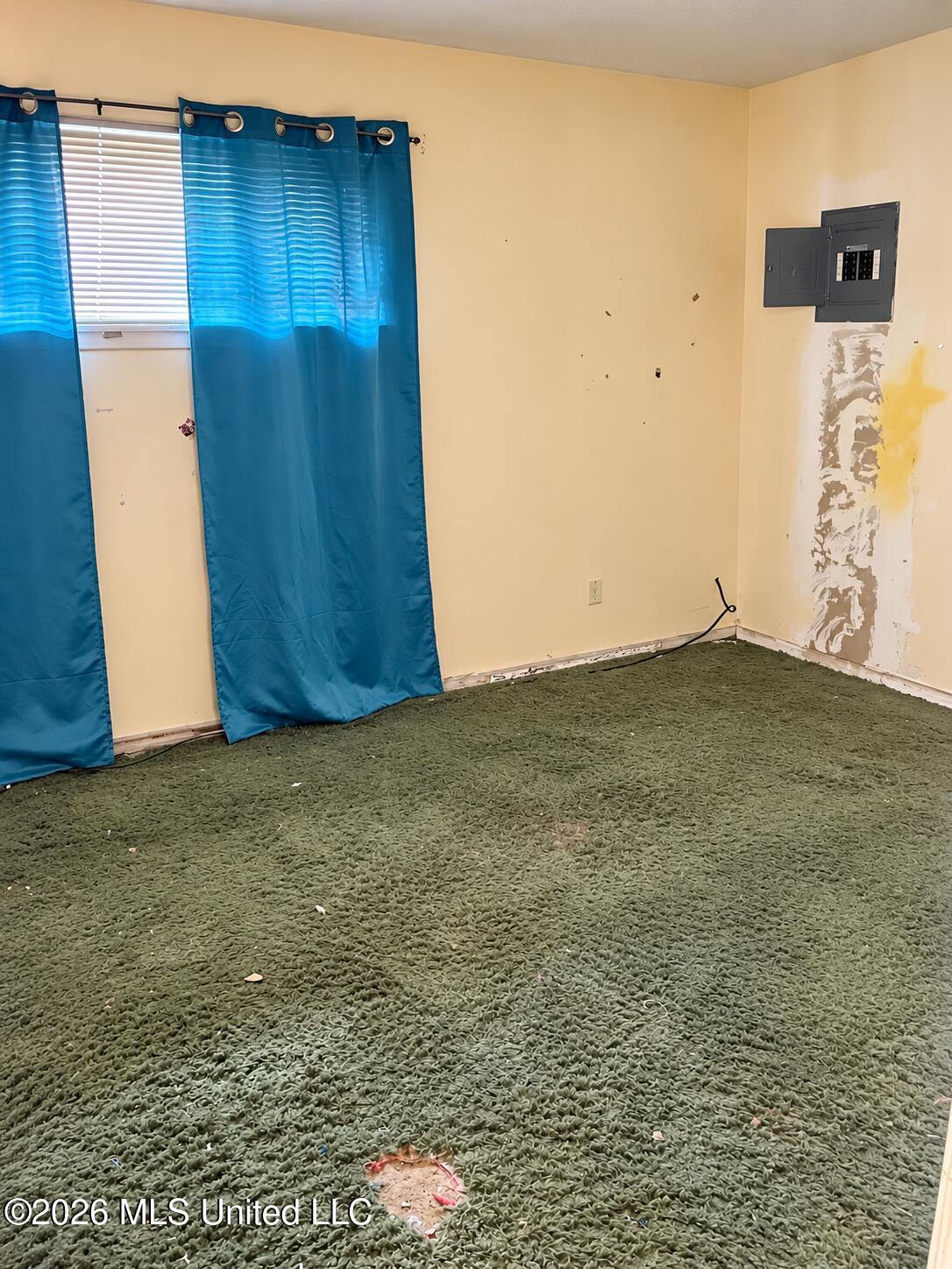 5825 Gregory Street Property Photo 13