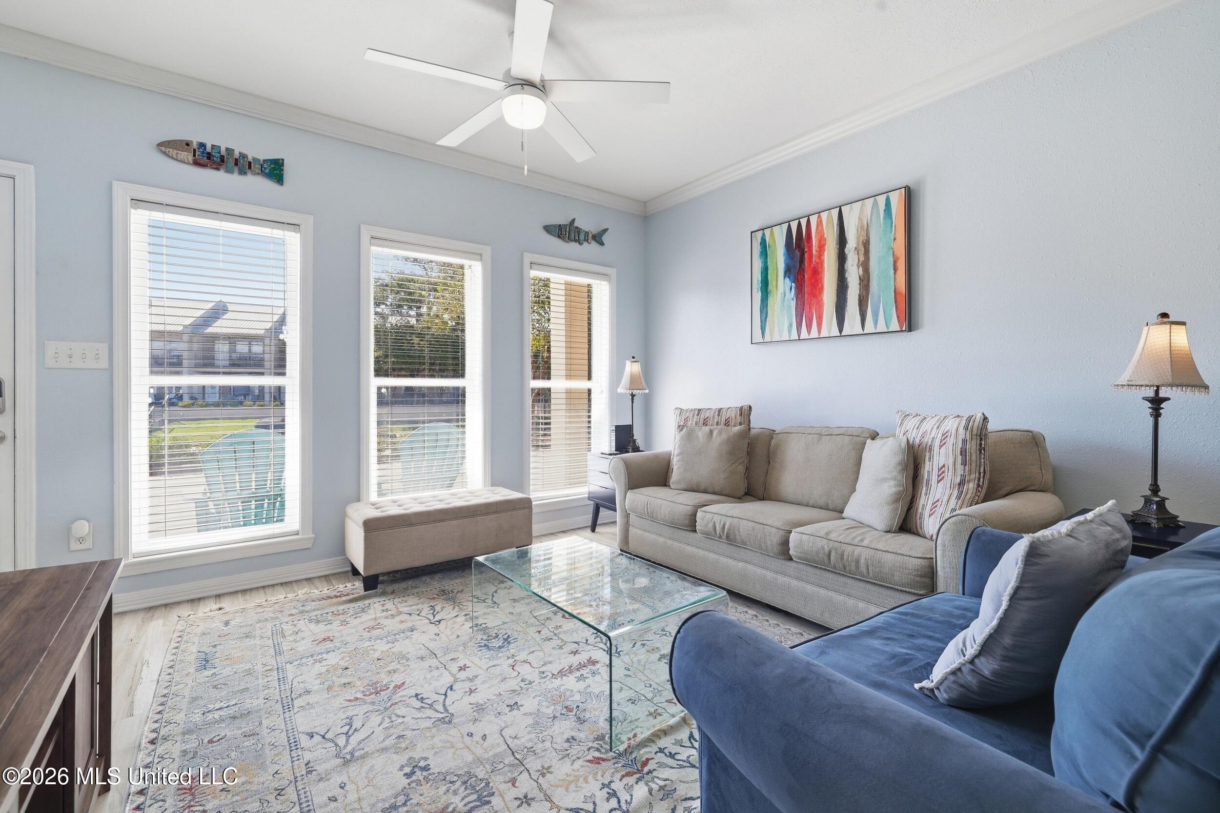 548 Beach Boulevard Property Photo 5