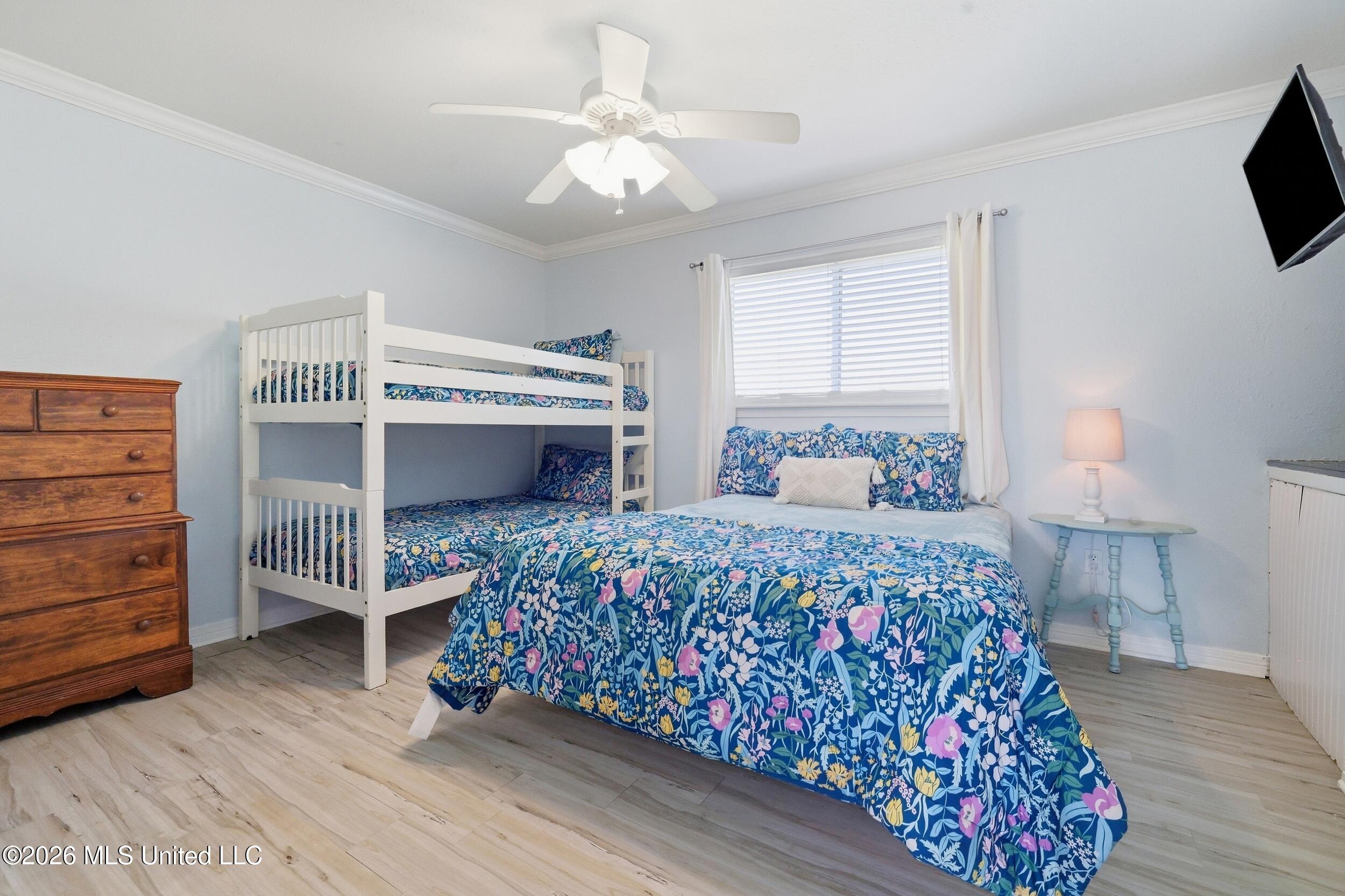548 Beach Boulevard Property Photo 18